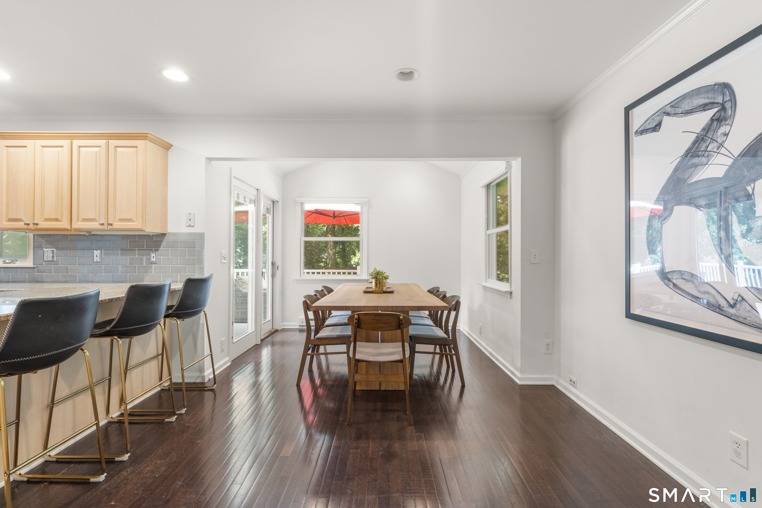 8 Rising Road Property Photo 6