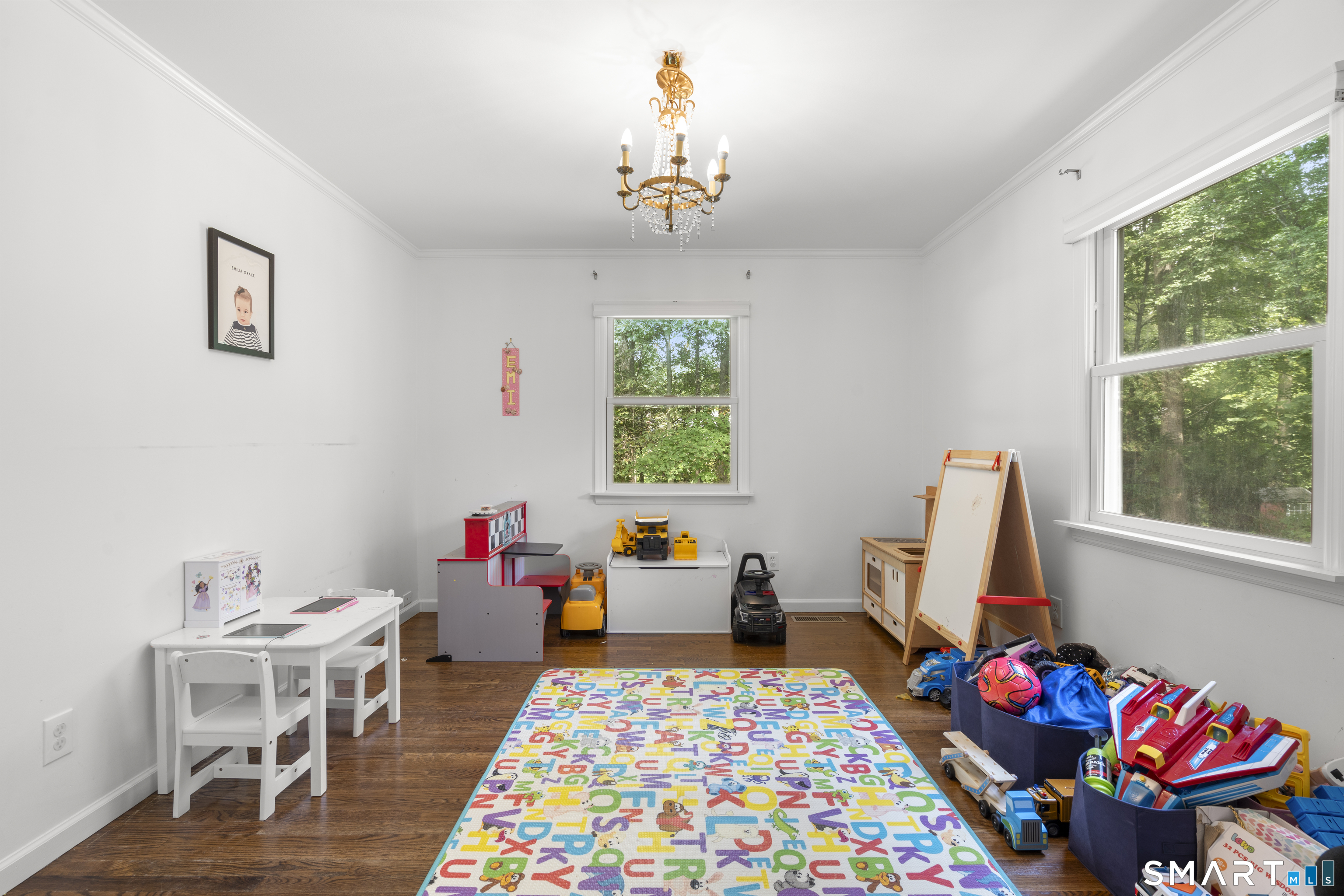 8 Rising Road Property Photo 12