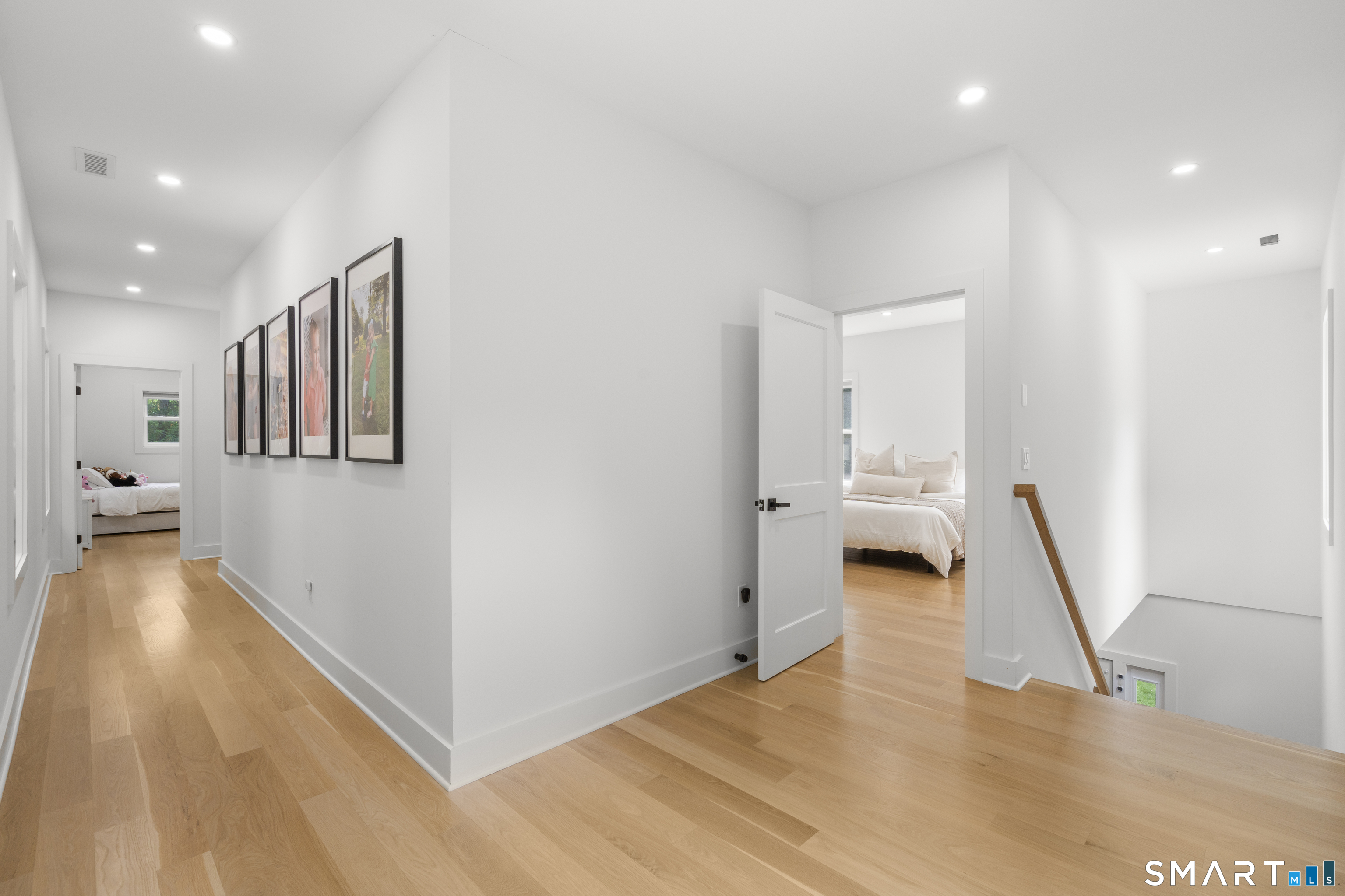 8 Rising Road Property Photo 14