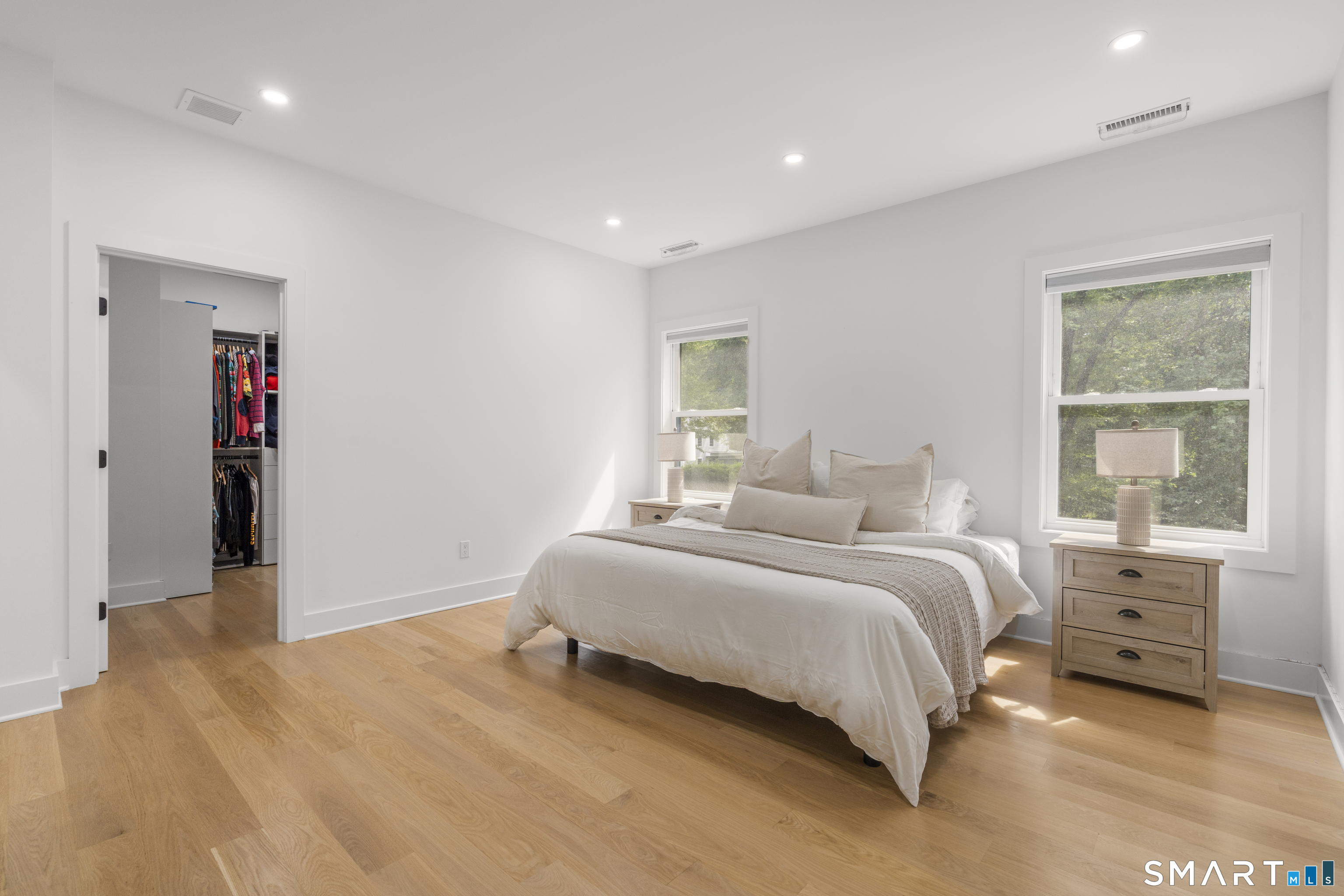 8 Rising Road Property Photo 15