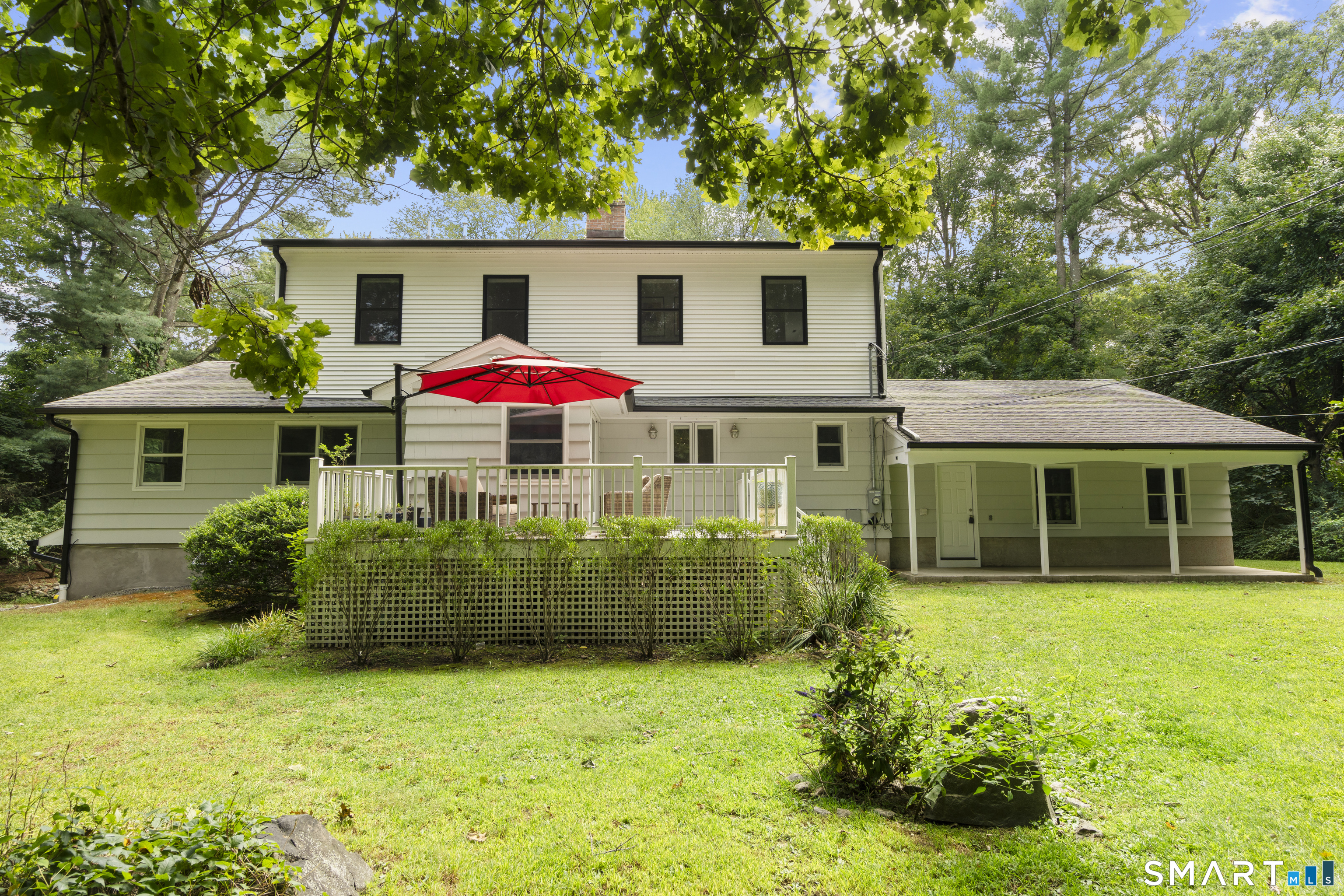 8 Rising Road Property Photo 32