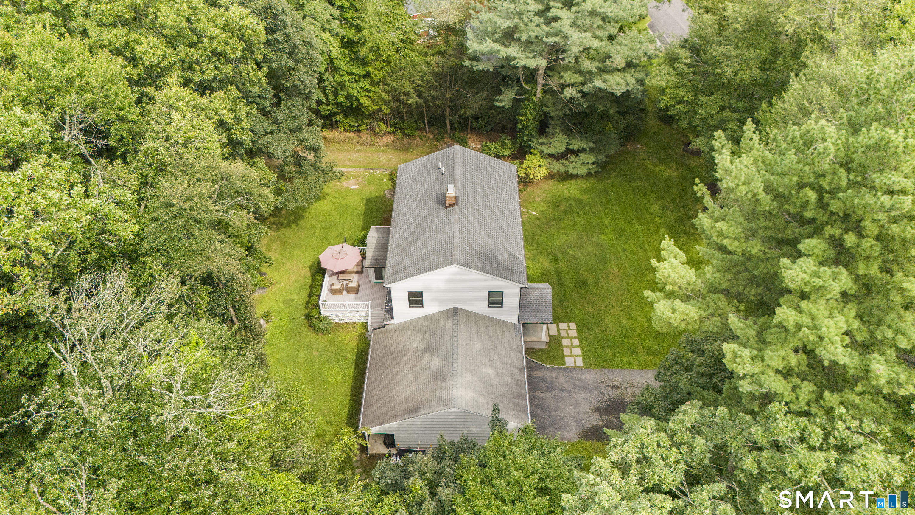 8 Rising Road Property Photo 35