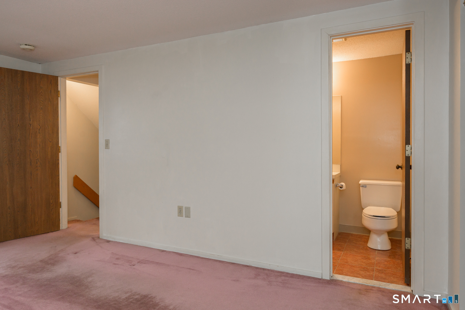 11 Wynwood 11 Drive Property Photo 24