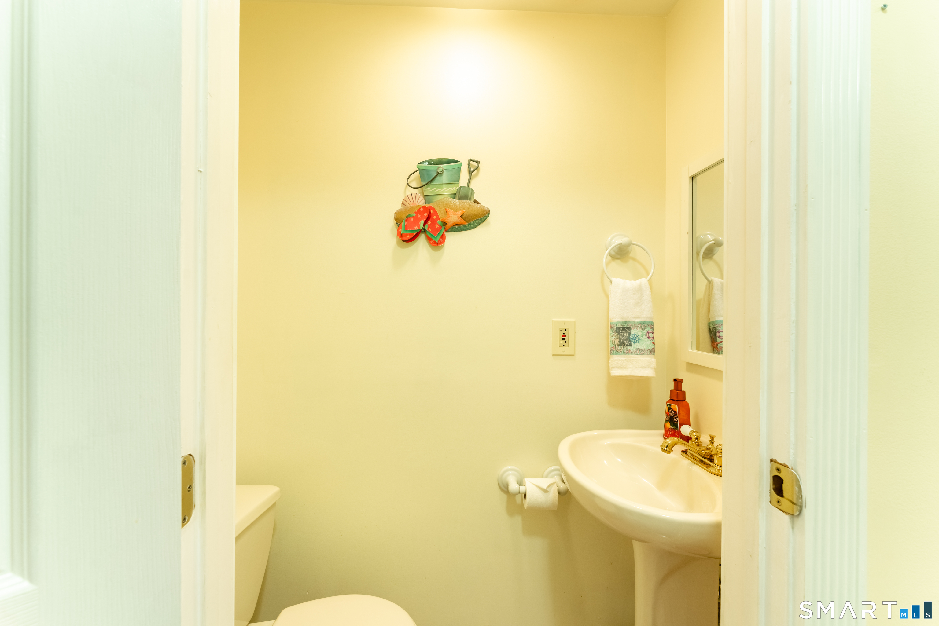 8 Lakeside L Drive Property Photo 21