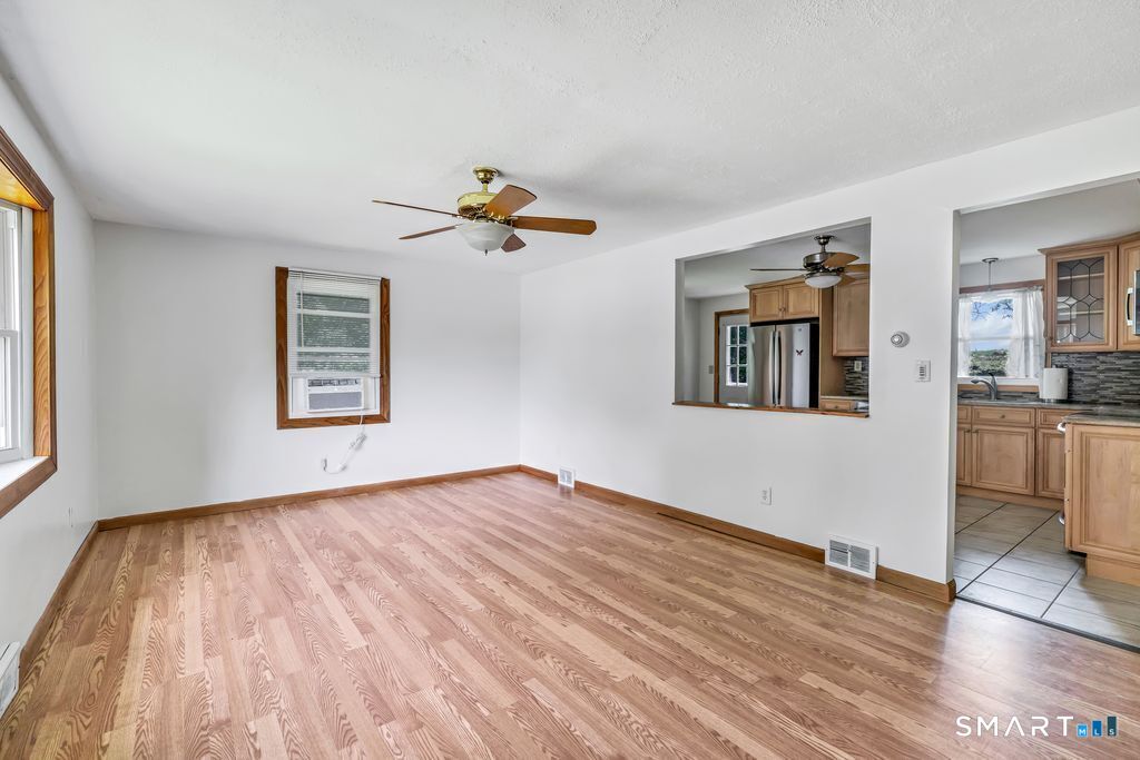 72 Stendahl Drive Property Photo 18
