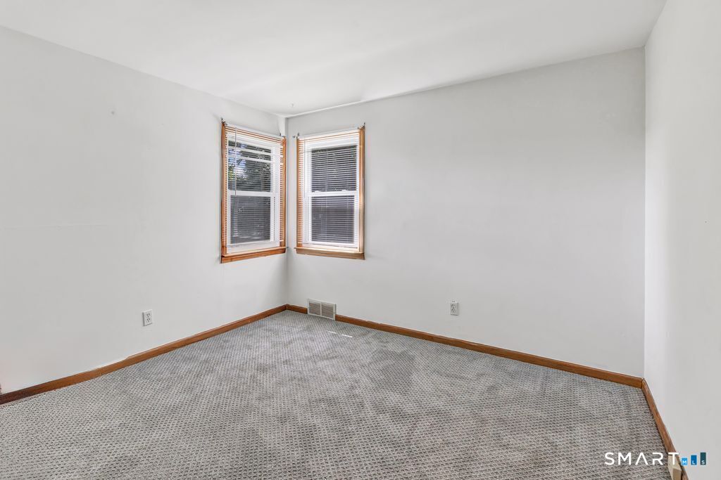 72 Stendahl Drive Property Photo 21