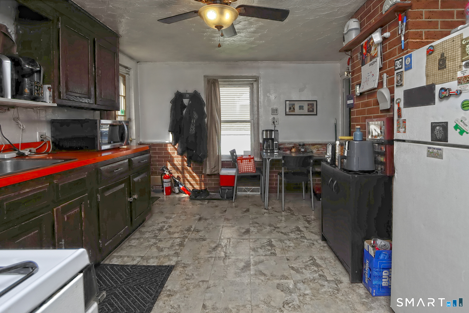 224 Blohm Street Property Photo 4