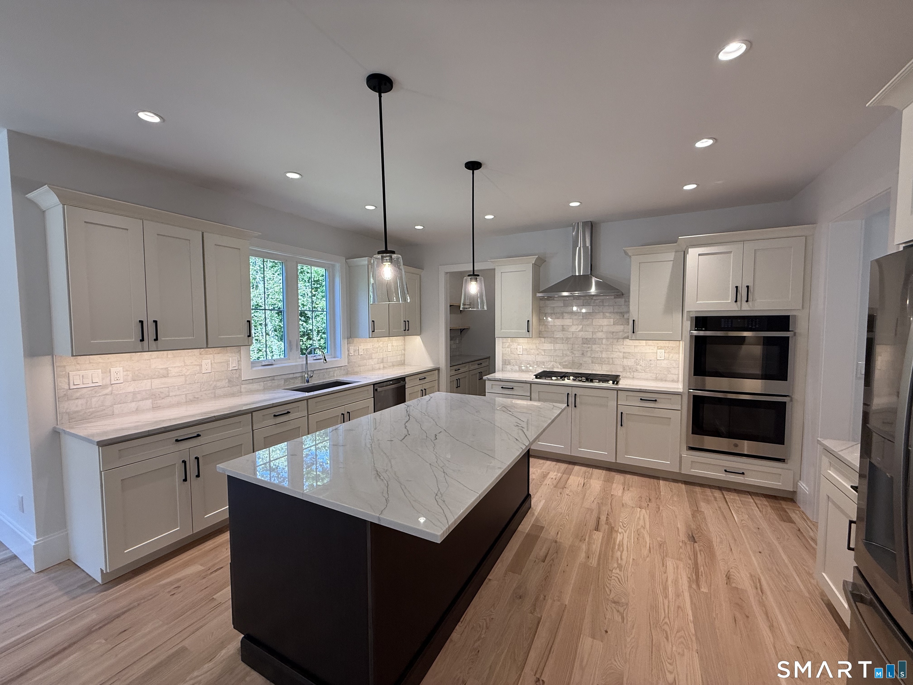 336 Holly Hill Lane Property Photo 15