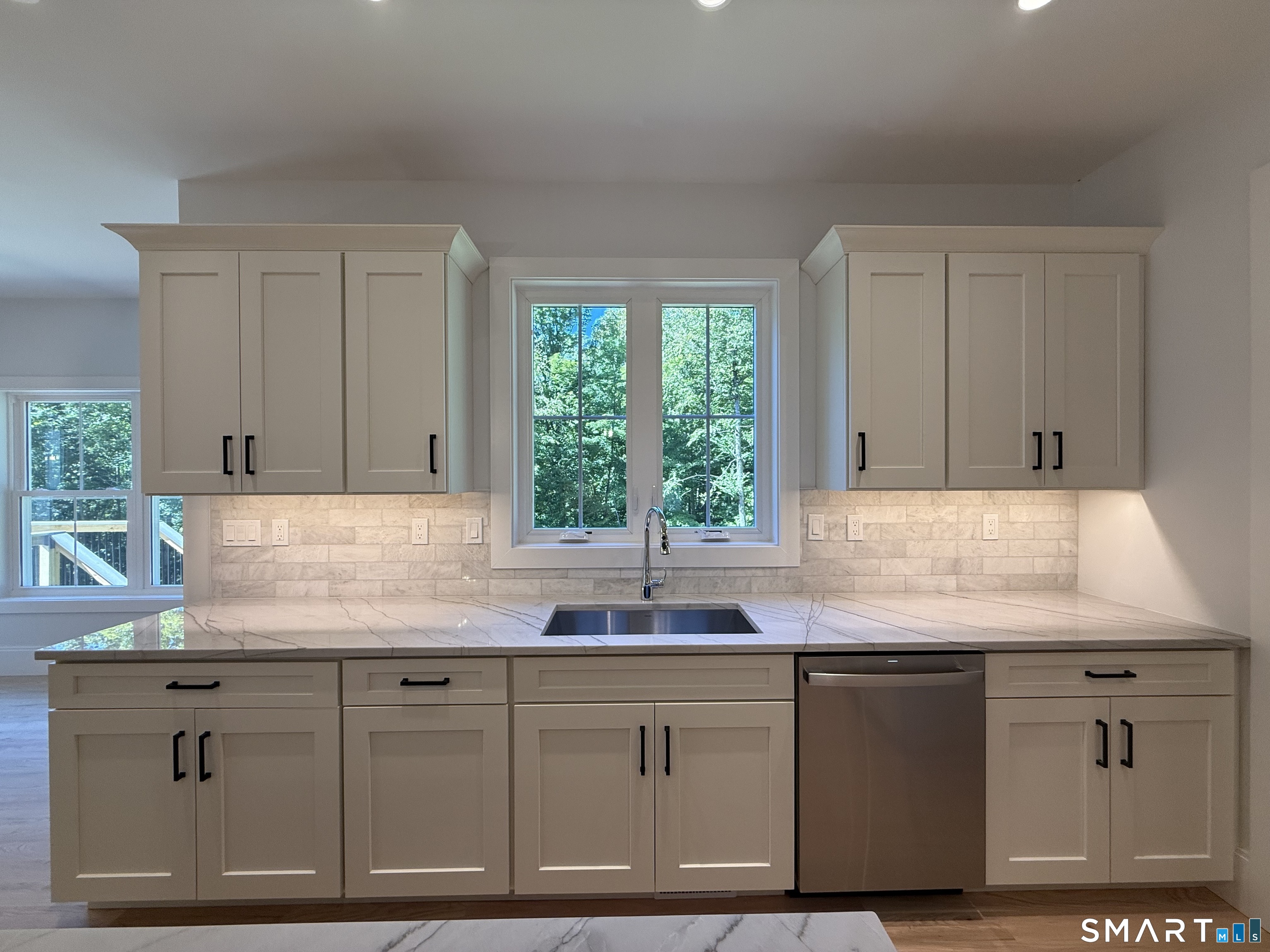 336 Holly Hill Lane Property Photo 18