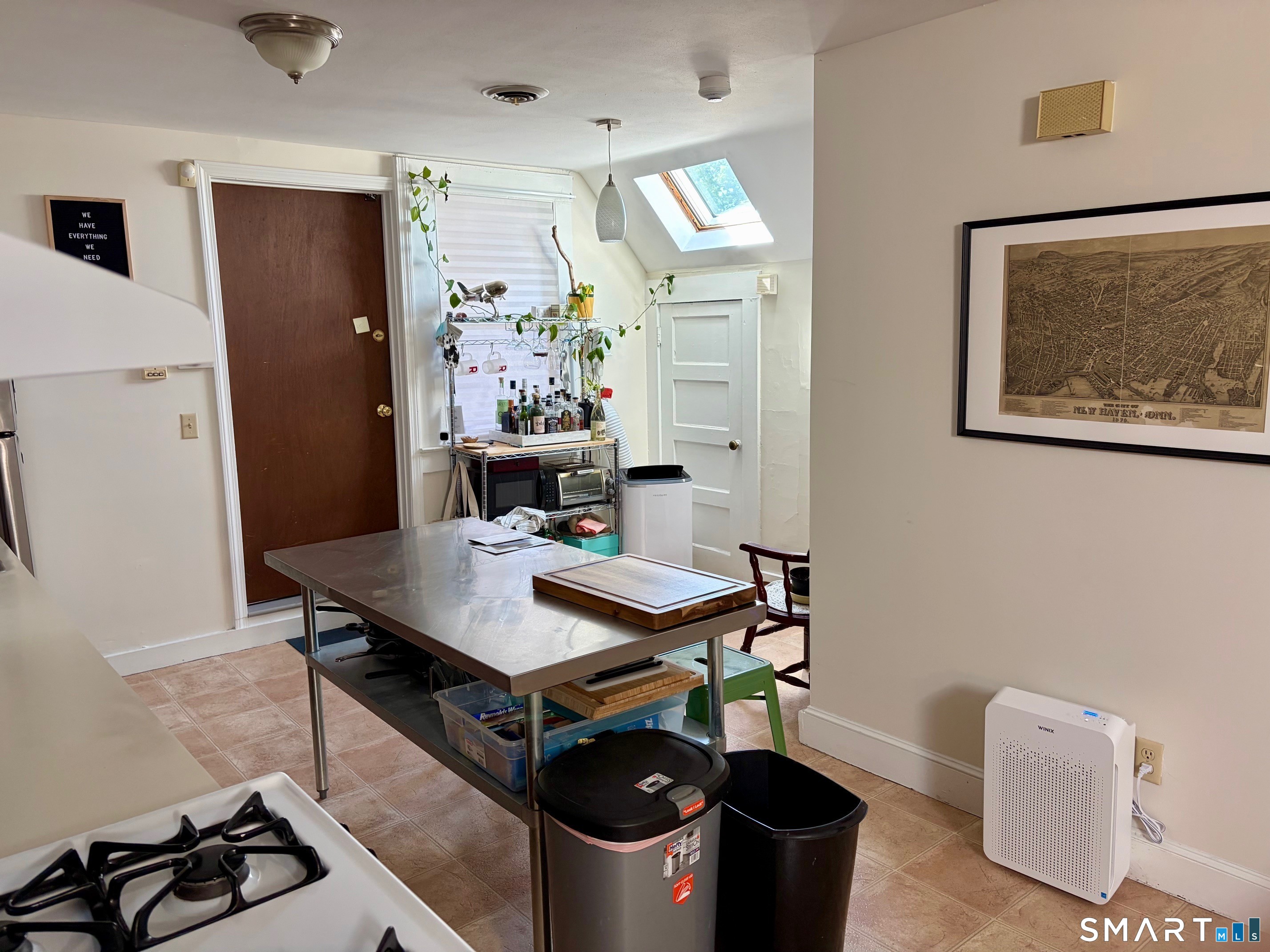771 Orange 3rd Floor Street Property Photo 4