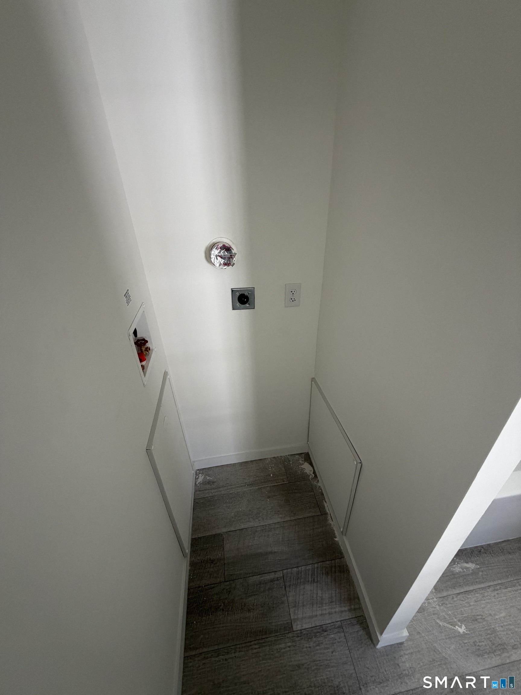 46 Kenosia #25 Avenue Property Photo 8
