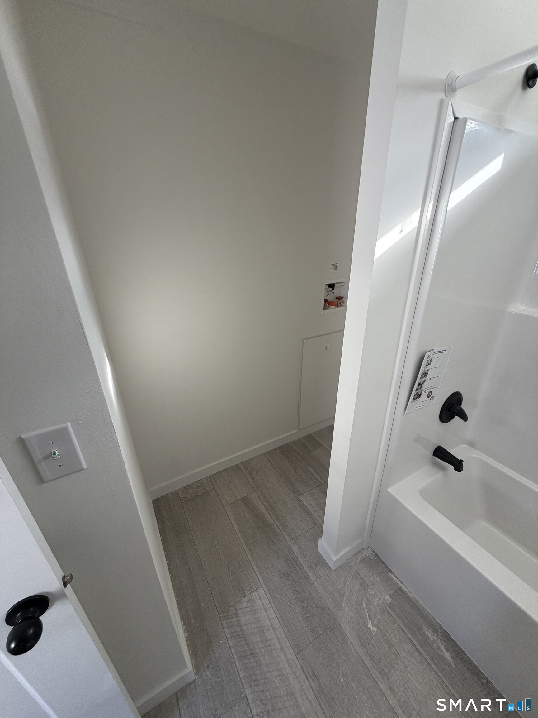 46 Kenosia #25 Avenue Property Photo 9