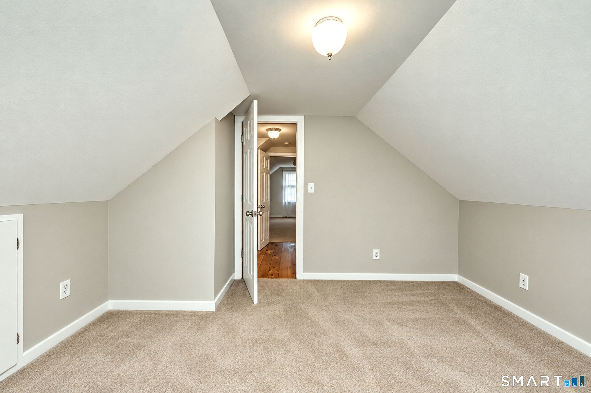 25 Fairfield Street Property Photo 14