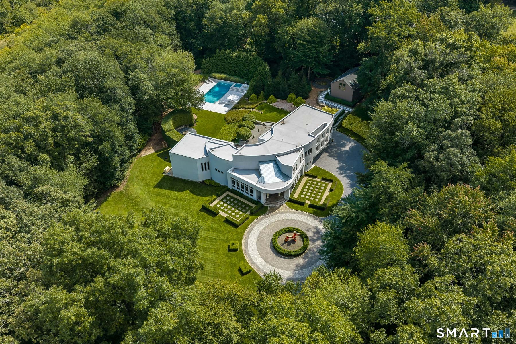 300 Sturges Ridge Road Property Photo 1