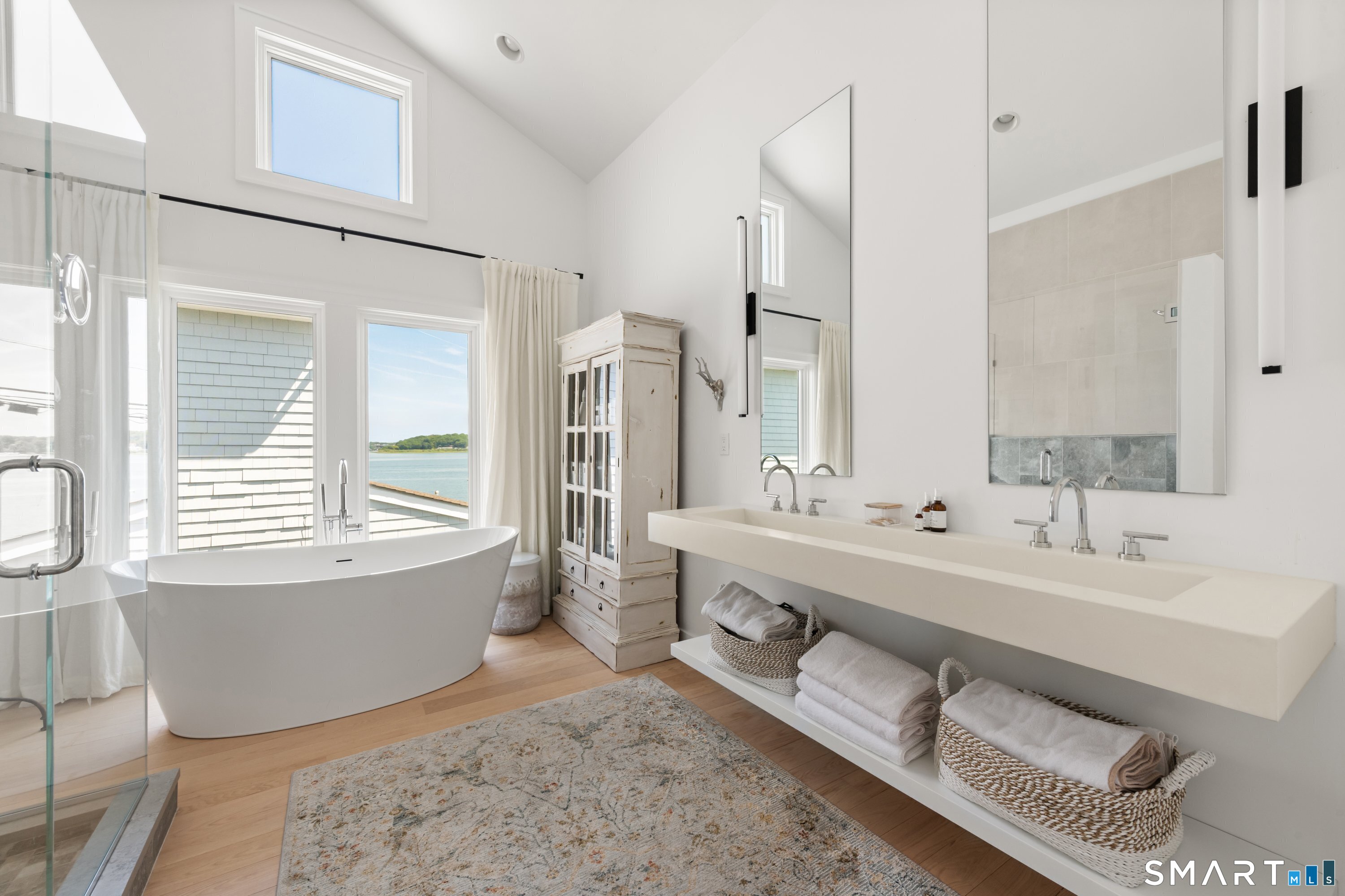 6 Canal Road Property Photo 24