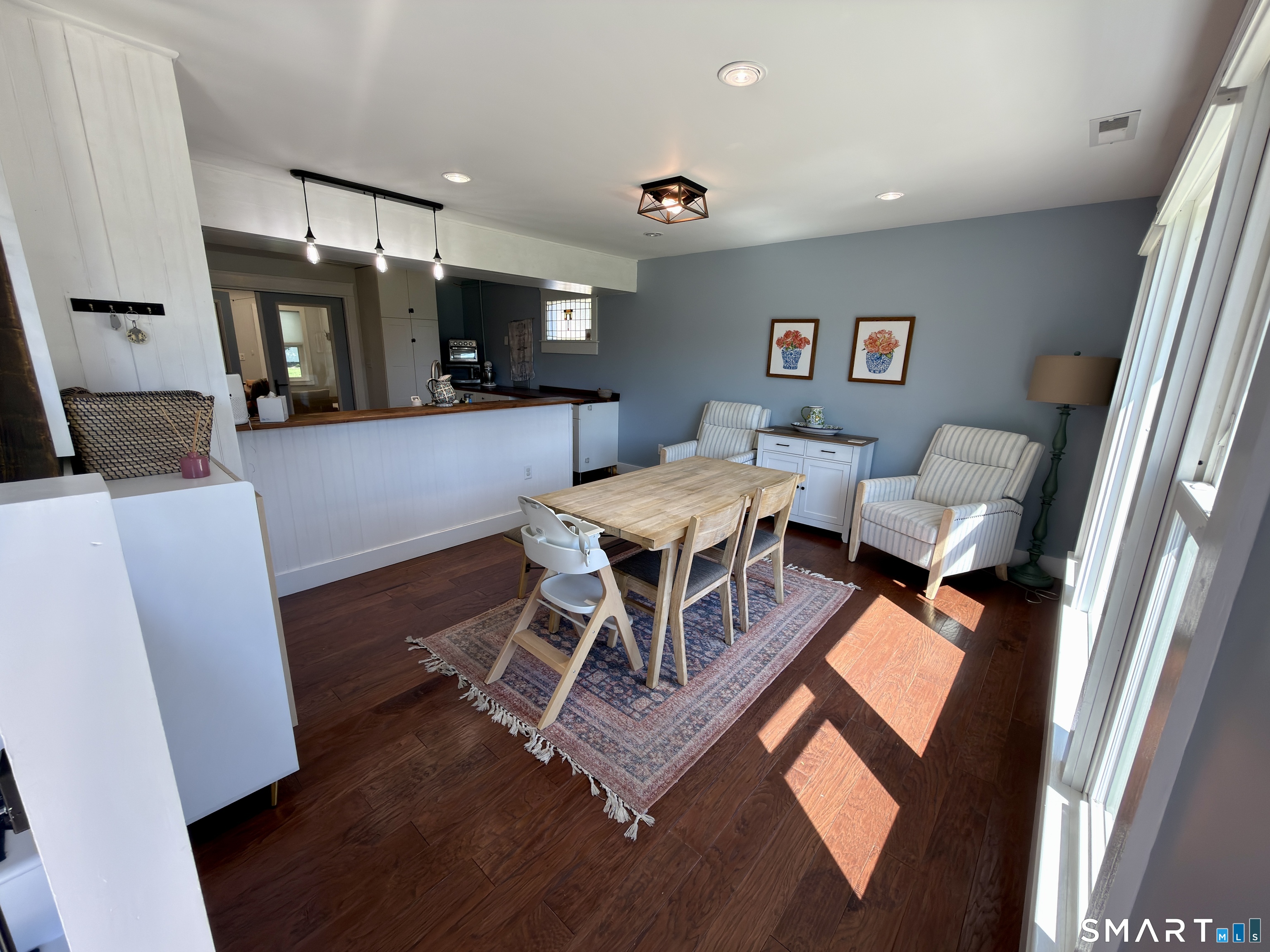 112 Seabreeze Avenue Property Photo 2