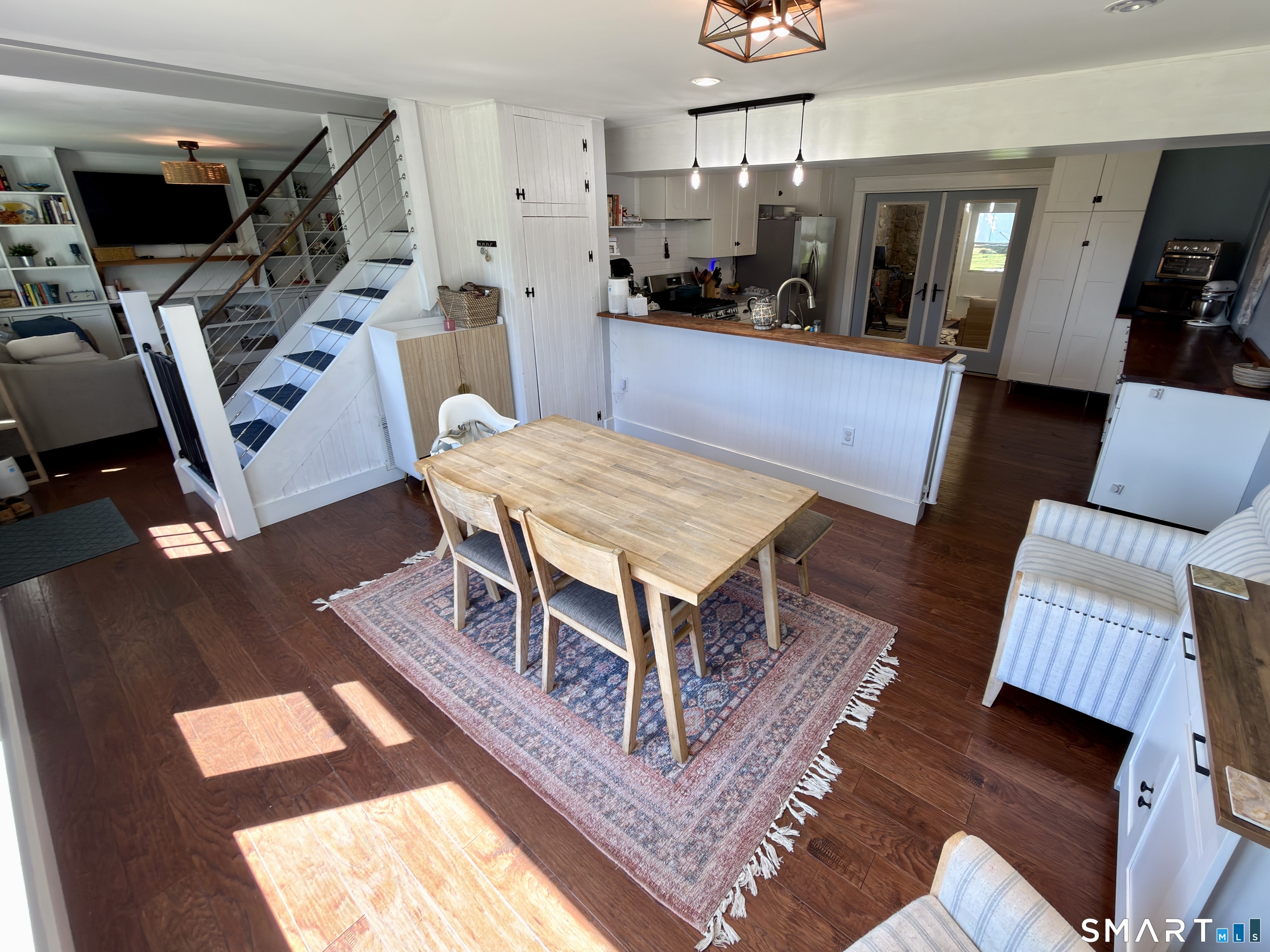 112 Seabreeze Avenue Property Photo 3