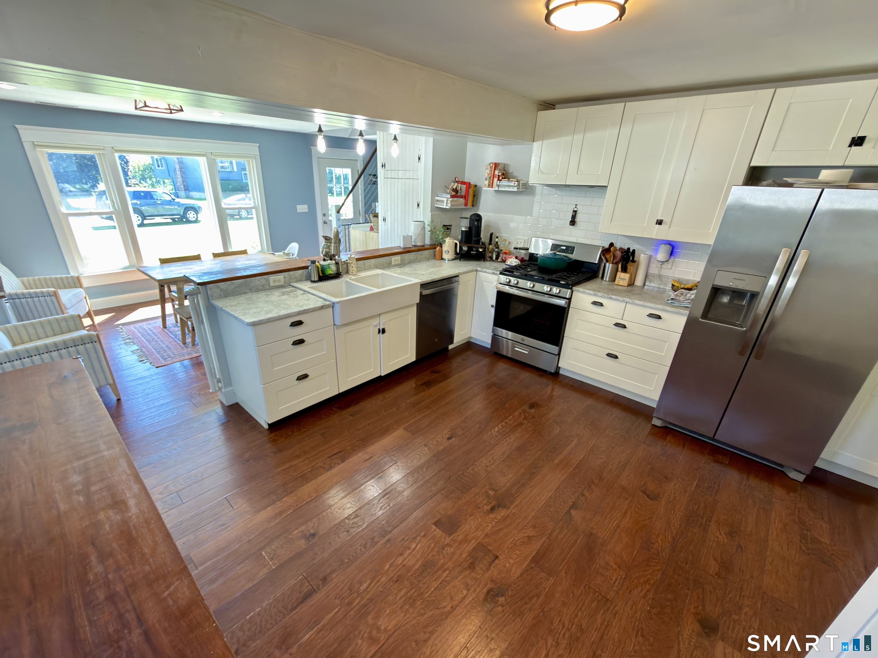 112 Seabreeze Avenue Property Photo 4