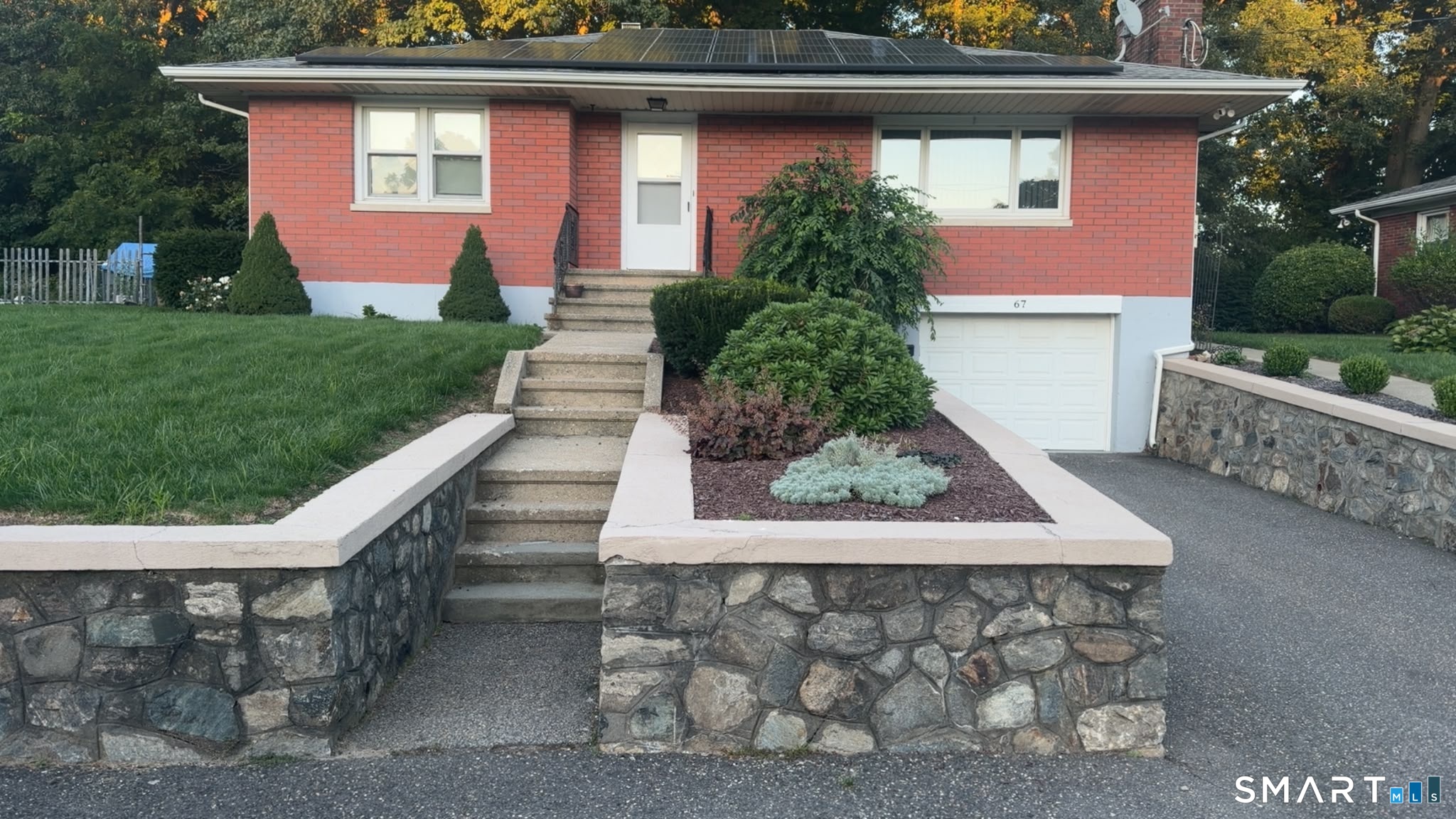 67 Phyllis Avenue Property Photo 1