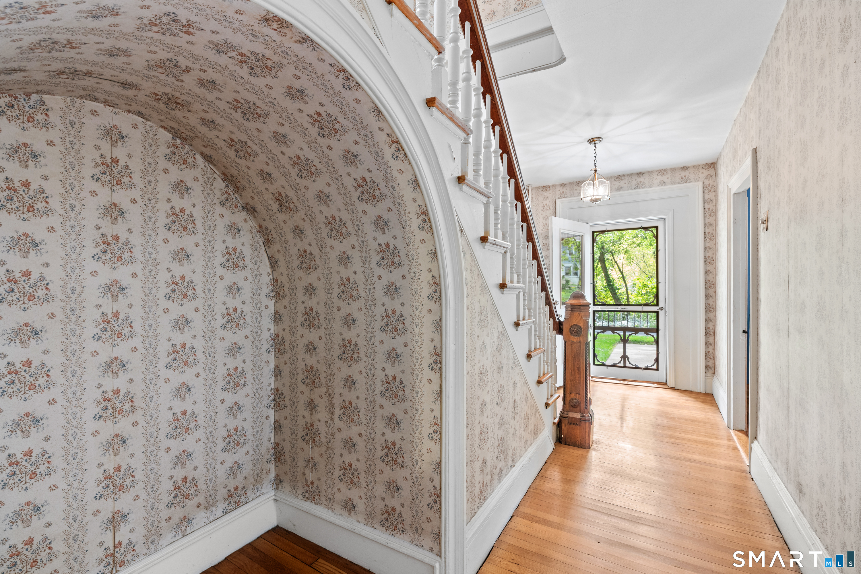 55 Hart Street Property Photo 4