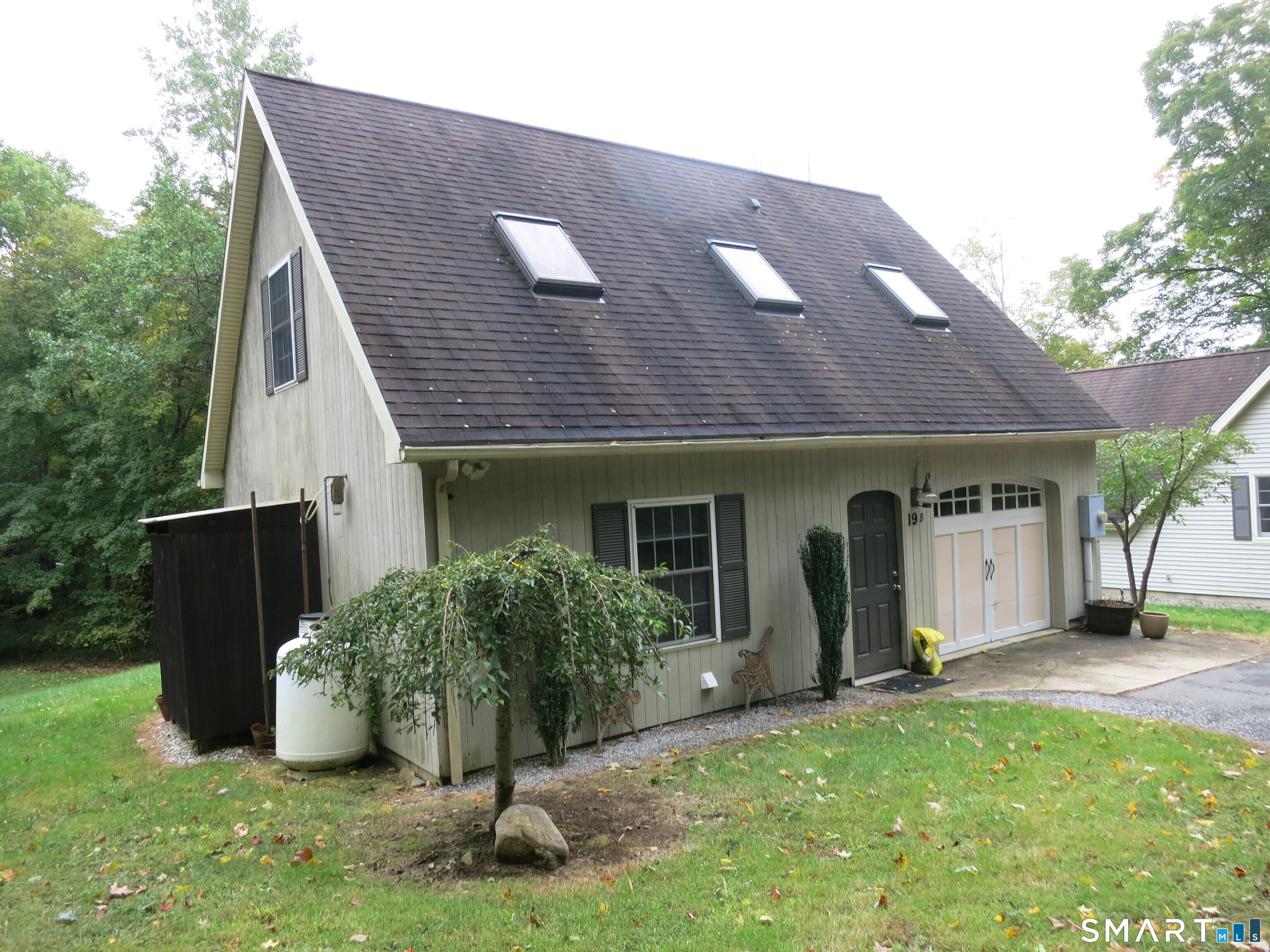 19 Moodus Leesville B Road Property Photo 1