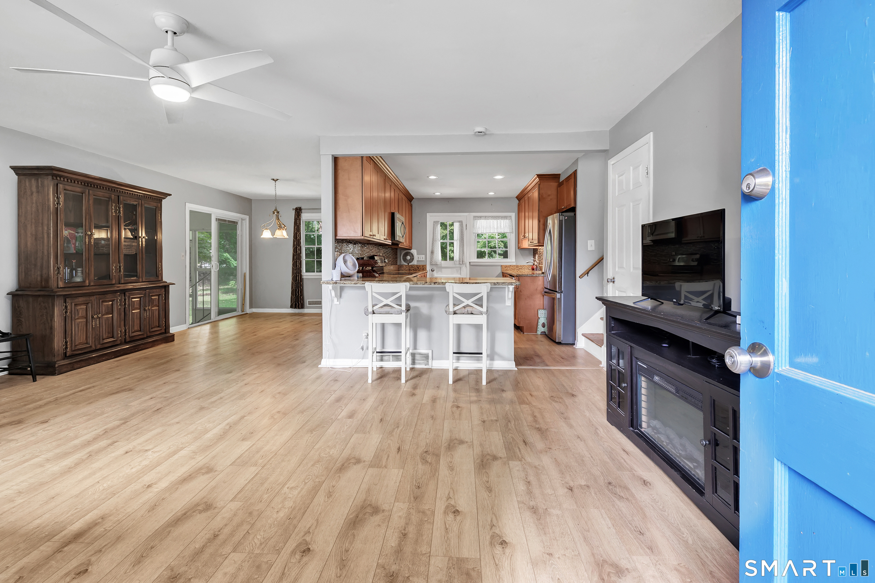 59 Springwood Drive Property Photo 3