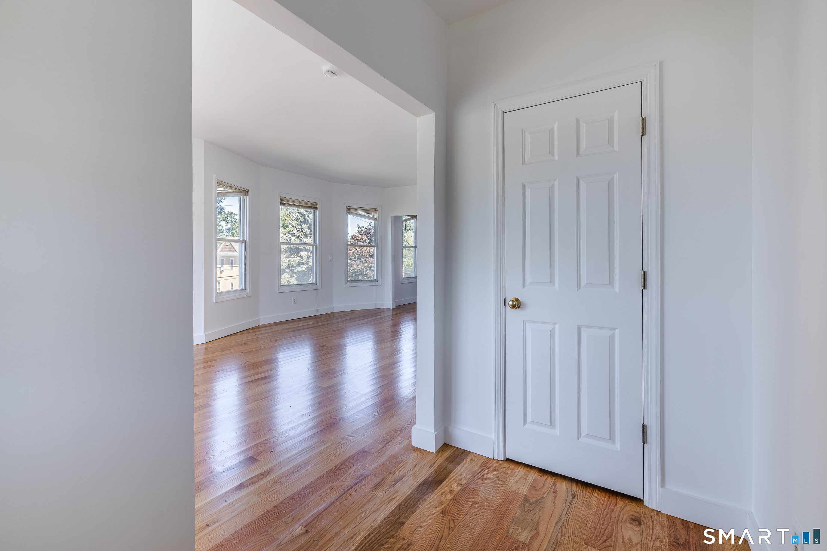 74 Harbor 2nd Floor Avenue Property Photo 1