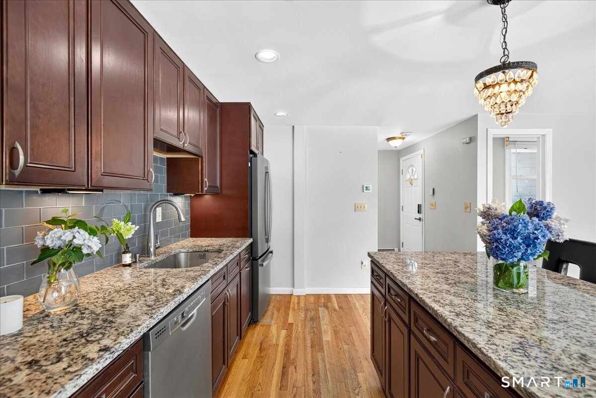 190 Wooster 63 Street Property Photo 1