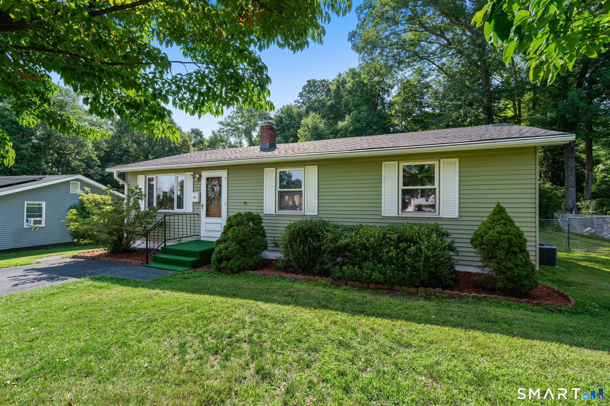 143 Southridge Drive Property Photo 2
