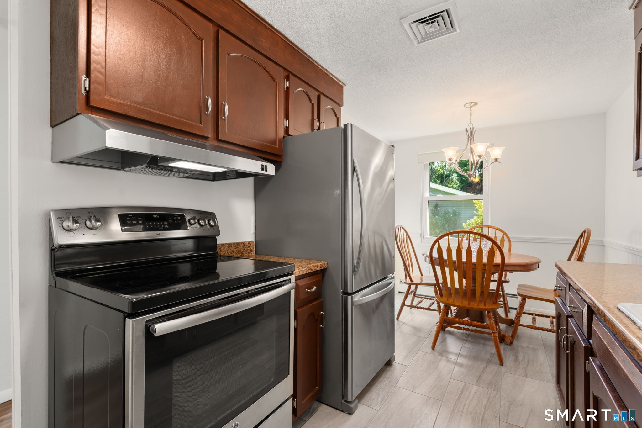 143 Southridge Drive Property Photo 16