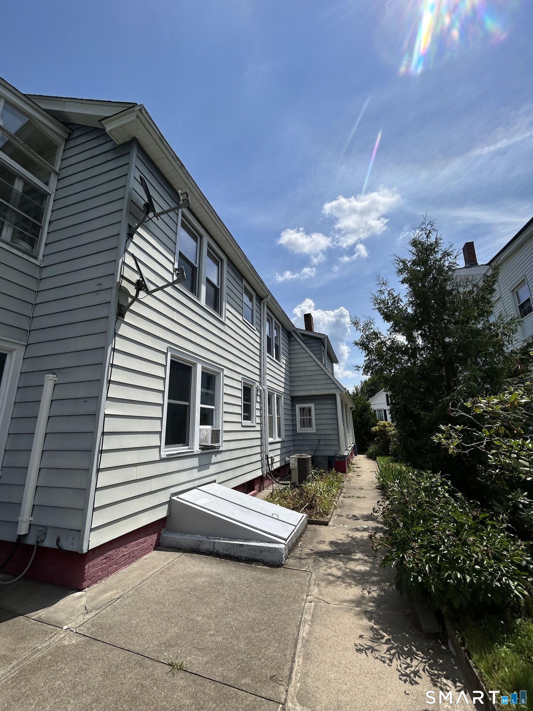 126 Prospect Street Property Photo 4