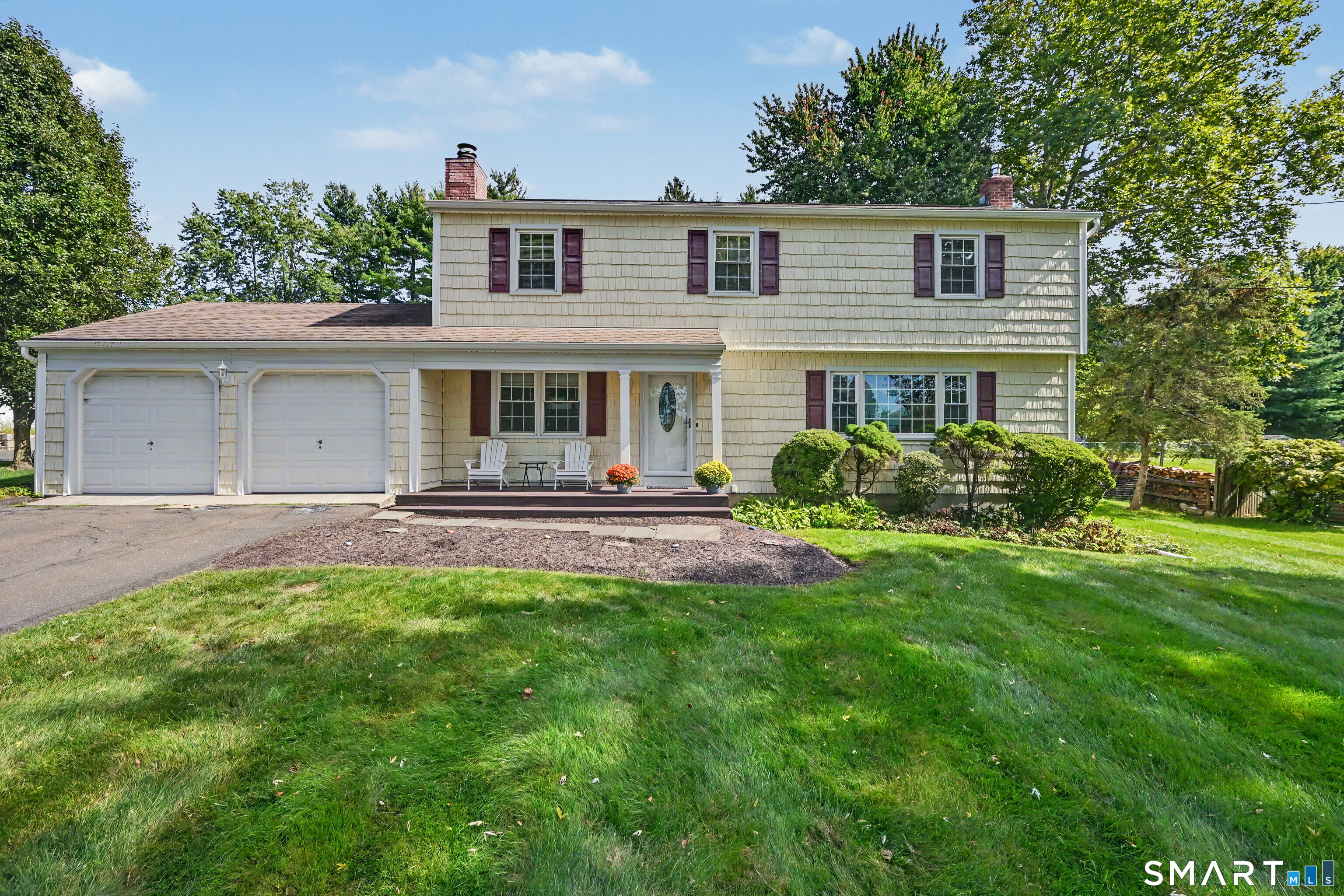 24 Quaker Ridge Road Property Photo 1