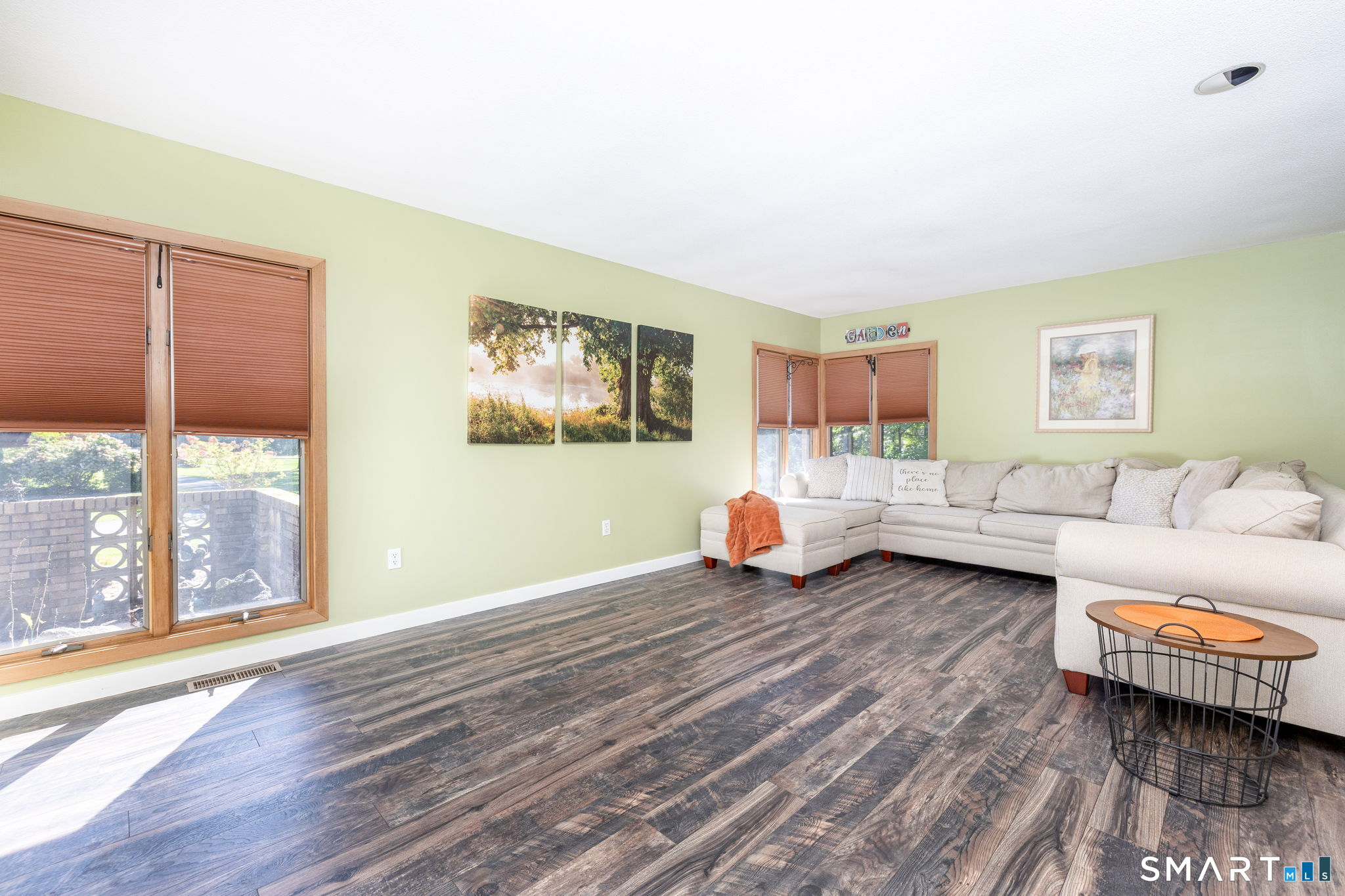 757 Jerome Avenue Property Photo 12