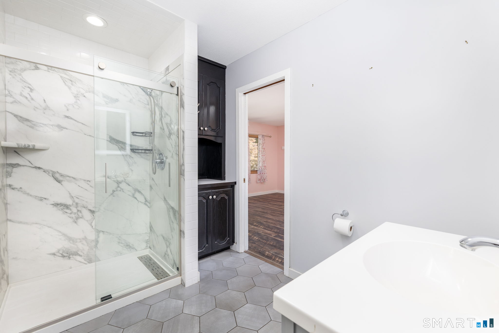 757 Jerome Avenue Property Photo 16