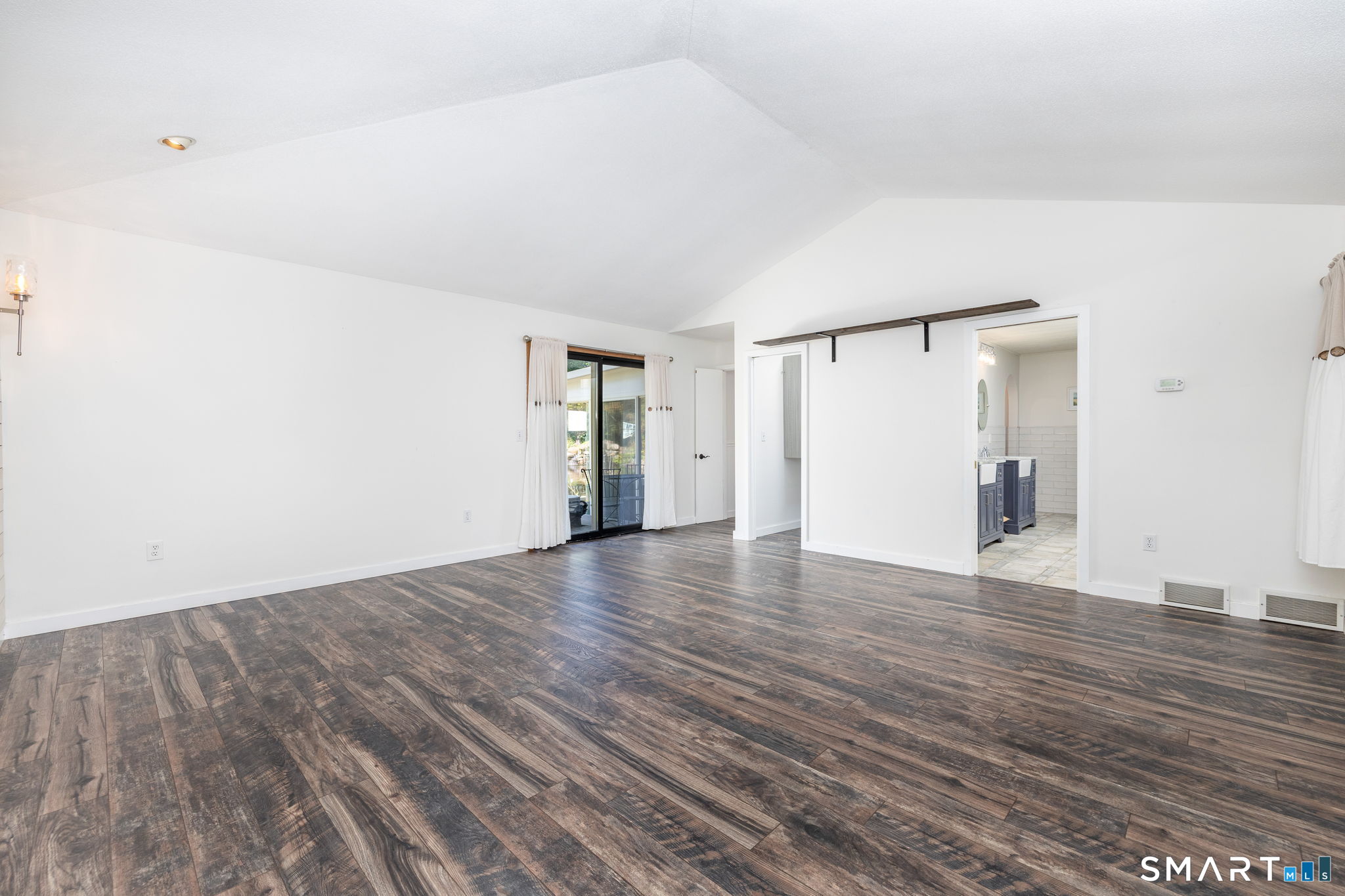 757 Jerome Avenue Property Photo 24