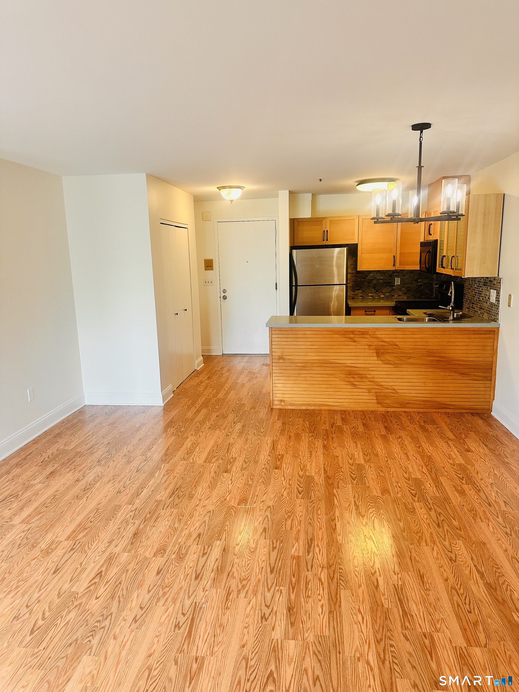 104 North 401 Street Property Photo 1