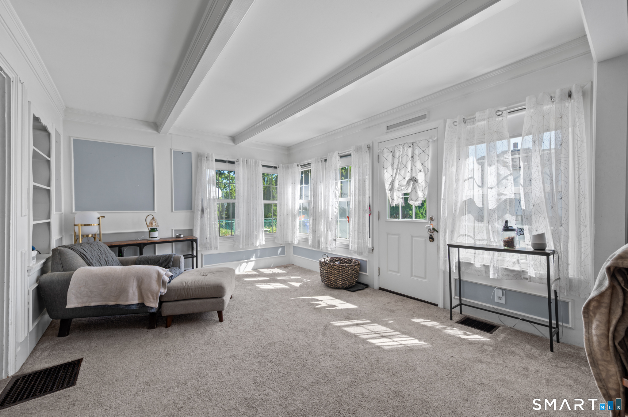 271 Meriden Avenue Property Photo 8