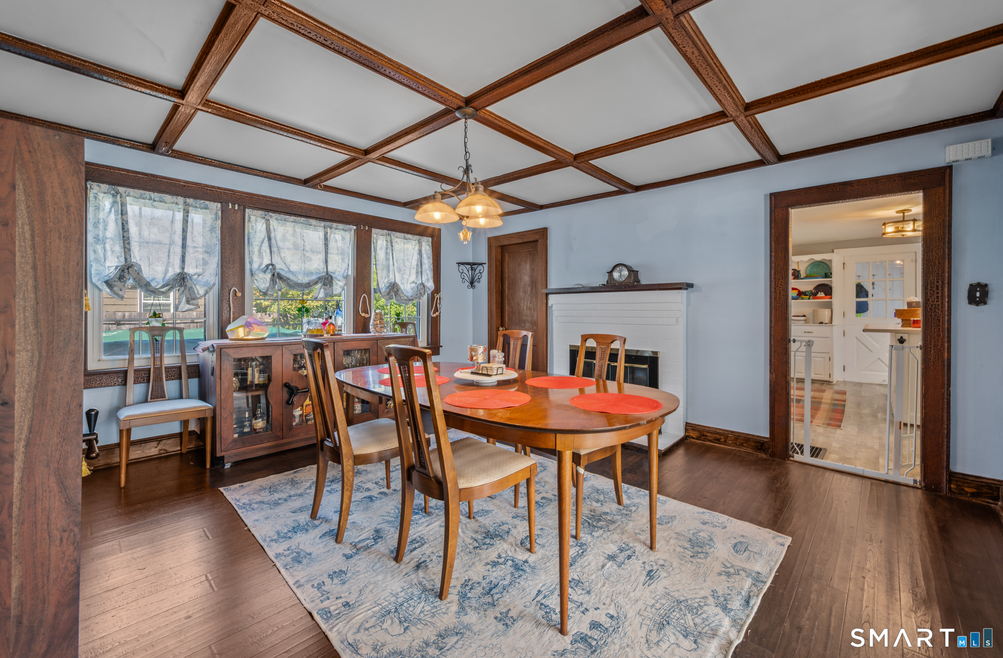 271 Meriden Avenue Property Photo 10