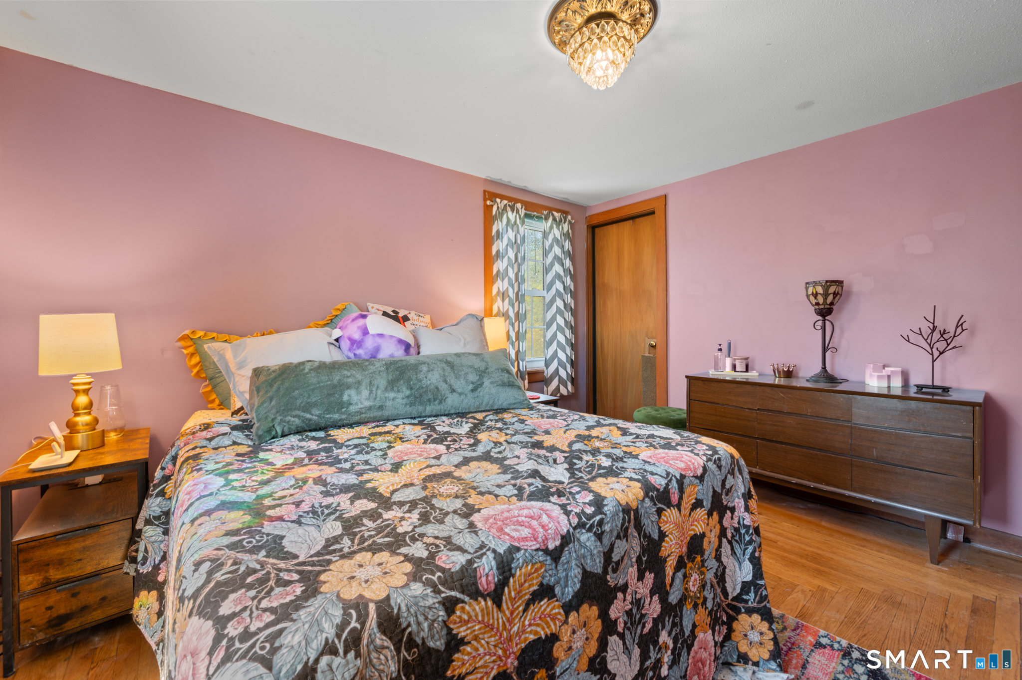 271 Meriden Avenue Property Photo 21
