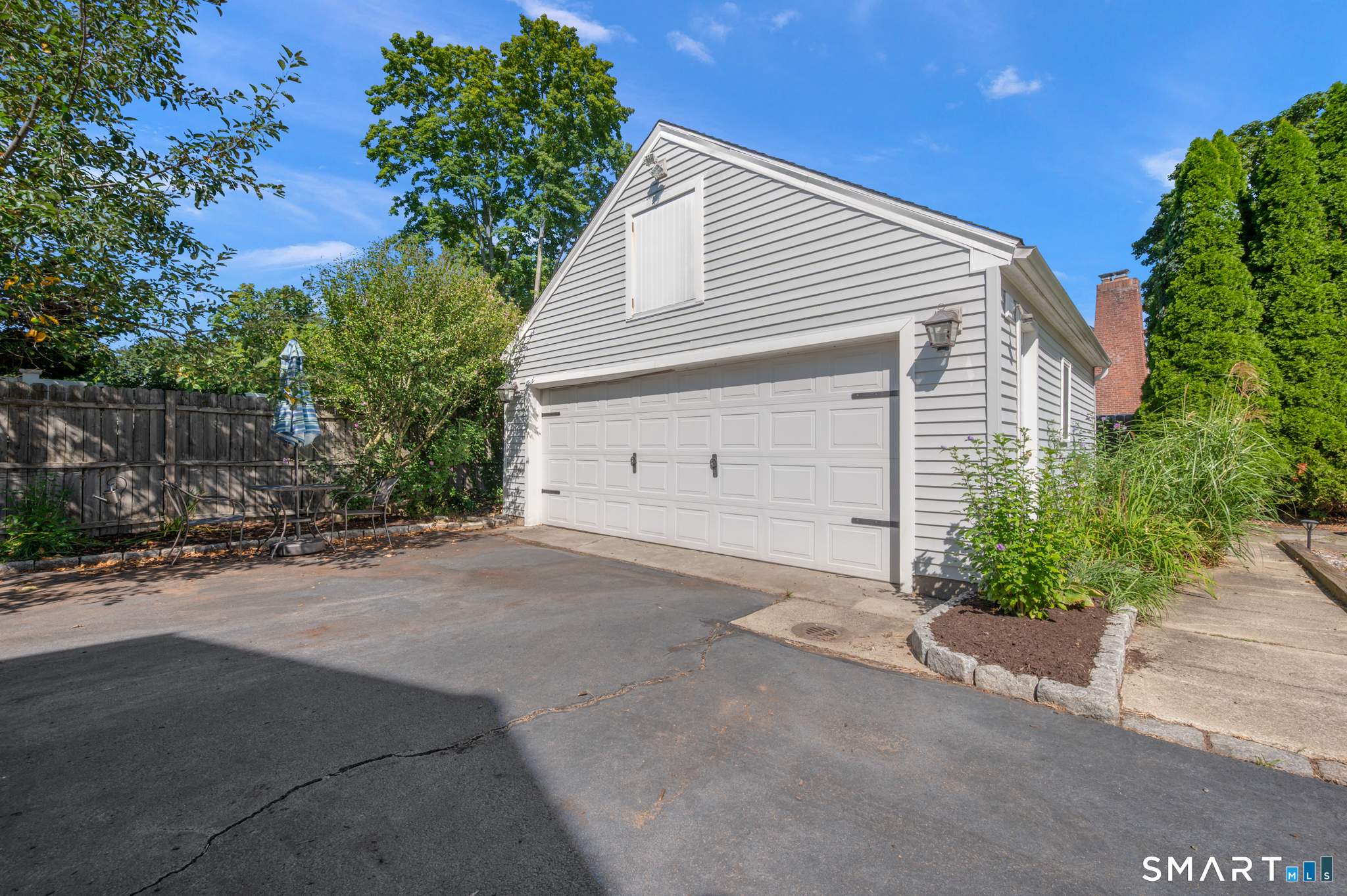 271 Meriden Avenue Property Photo 29