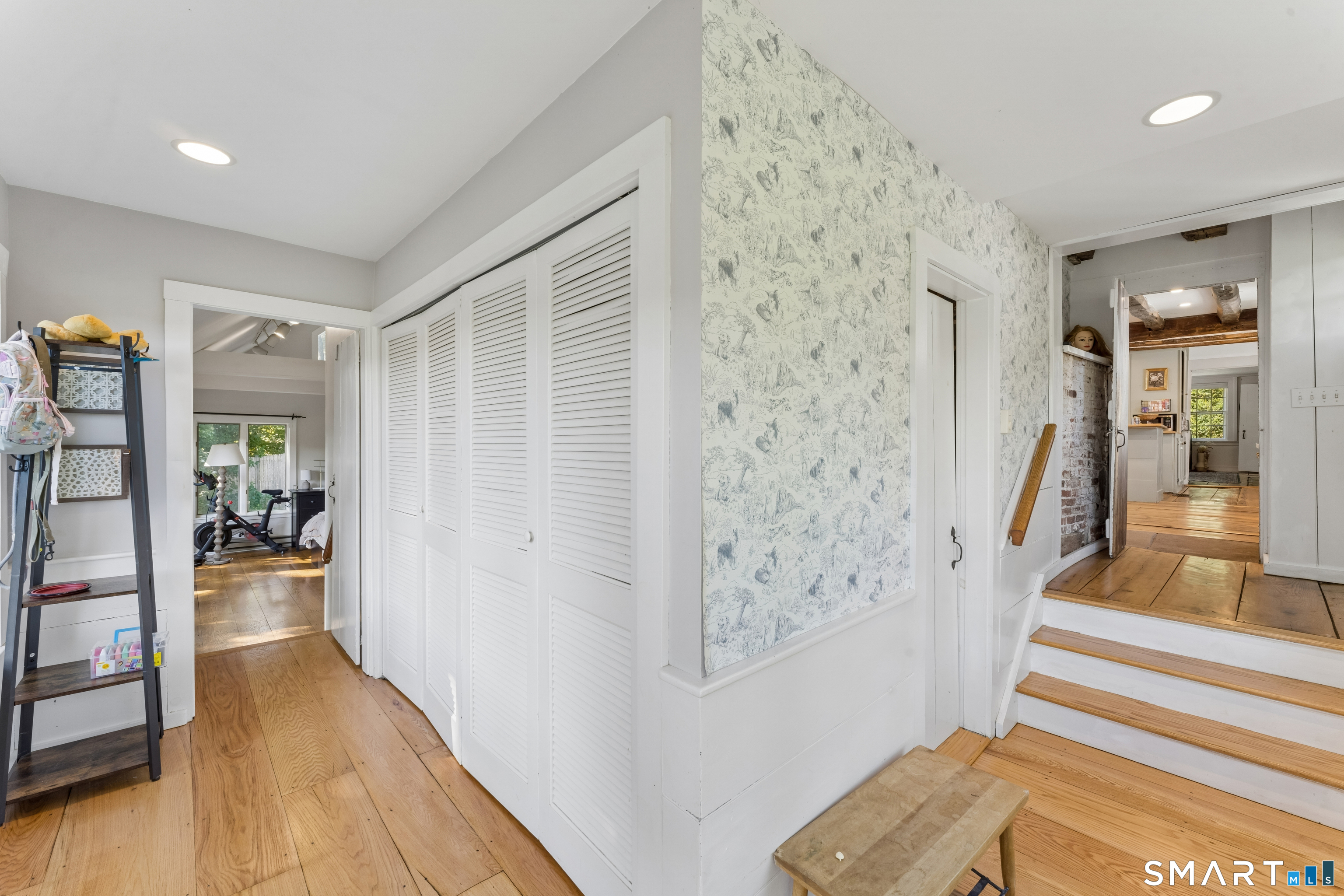 846 Southford Road Property Photo 8