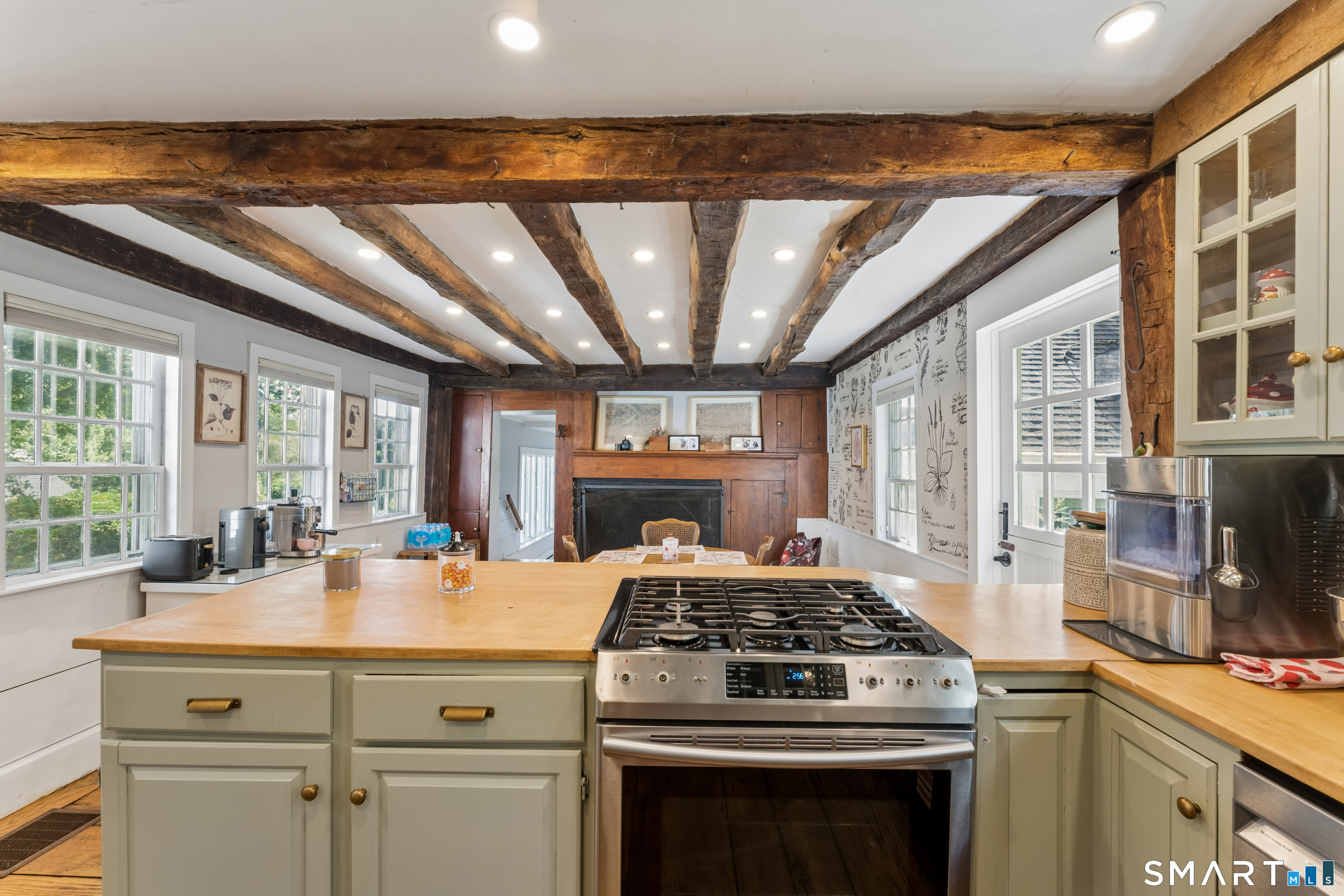 846 Southford Road Property Photo 13