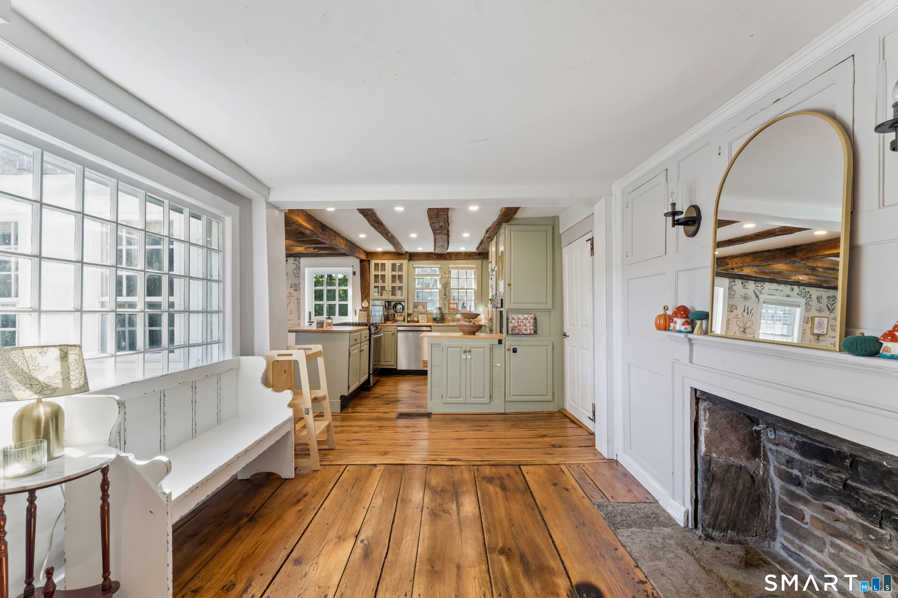 846 Southford Road Property Photo 14