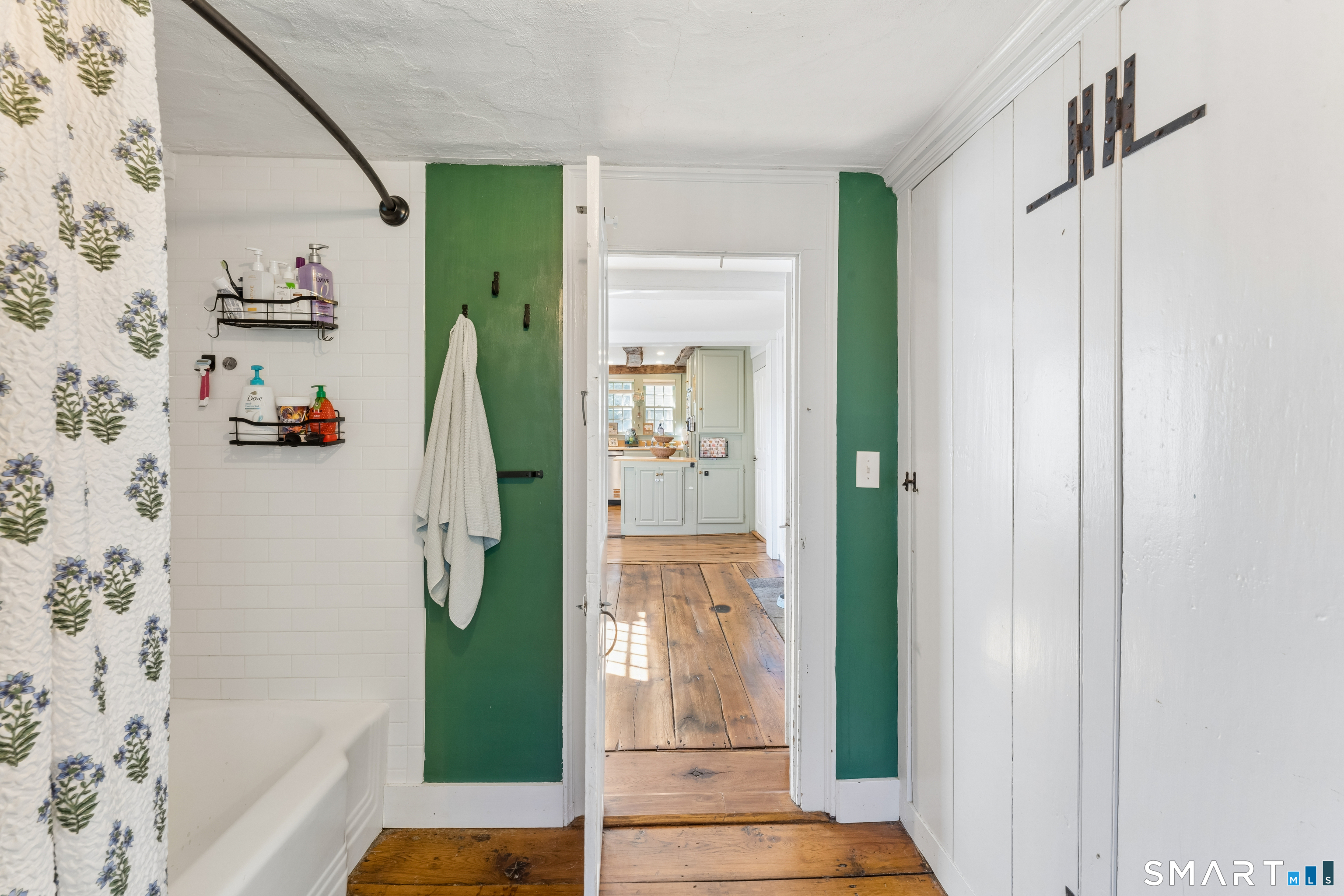 846 Southford Road Property Photo 17