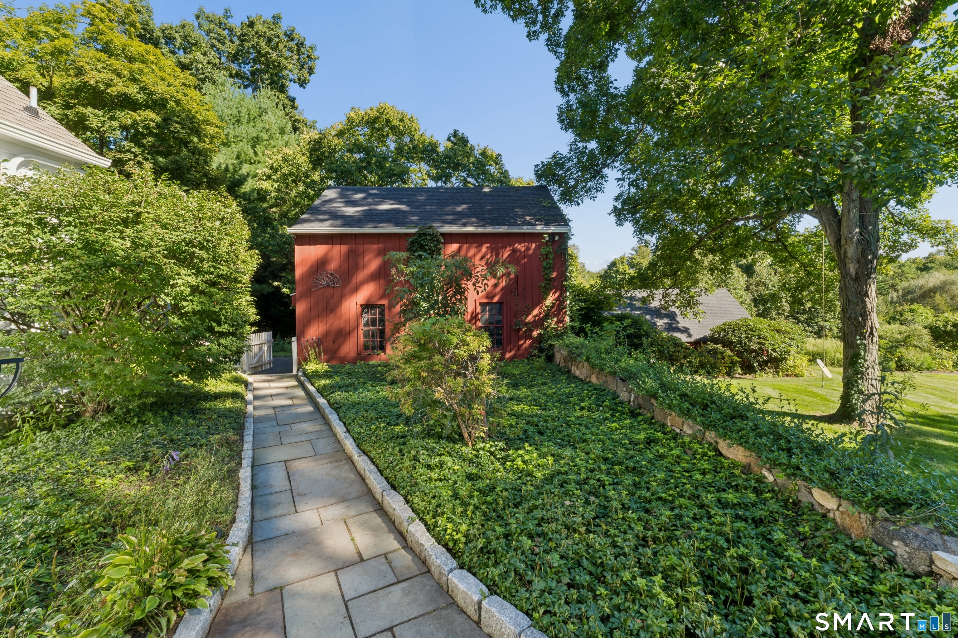 846 Southford Road Property Photo 32