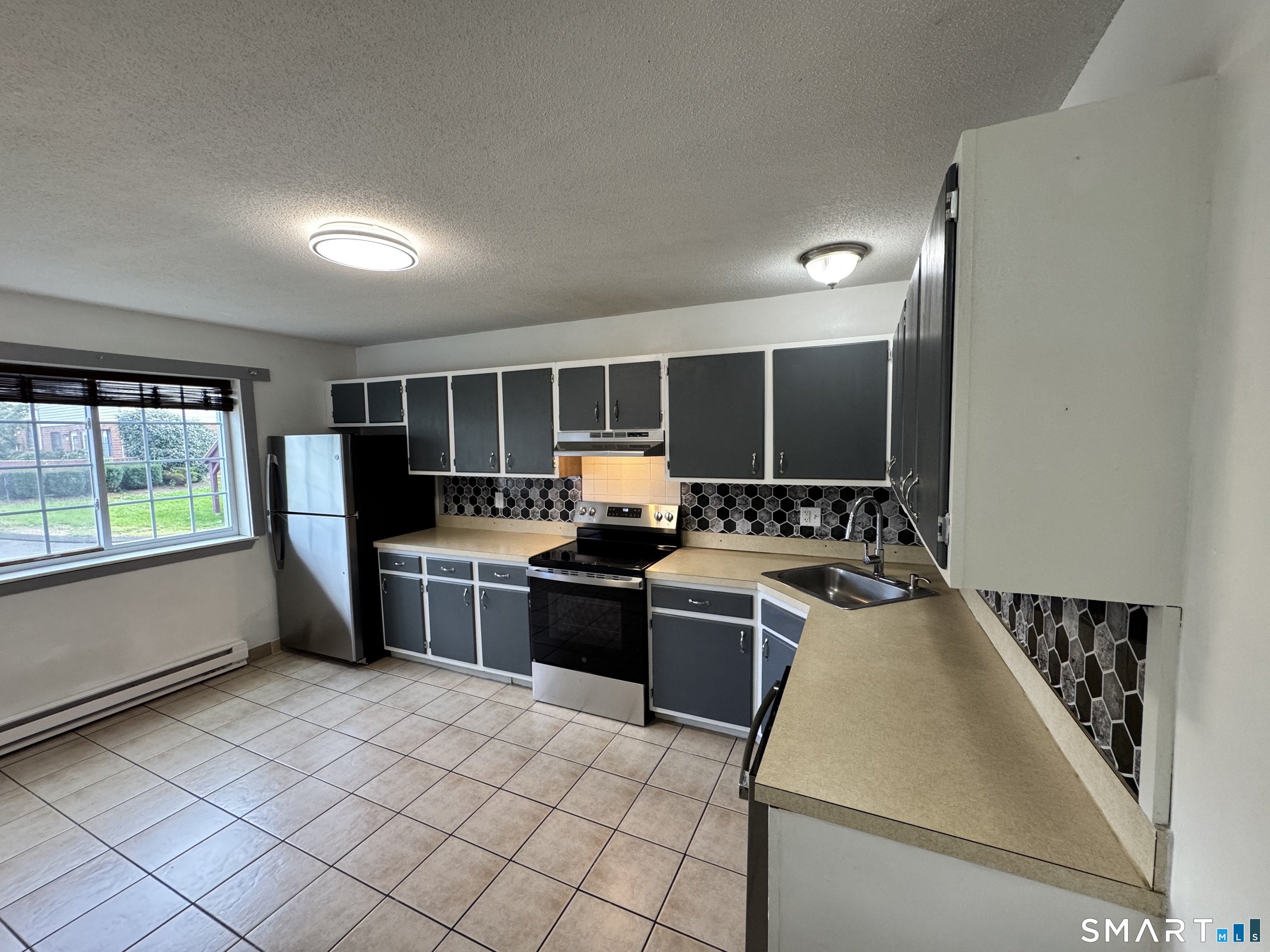 497 Scott 5 Road Property Photo 3