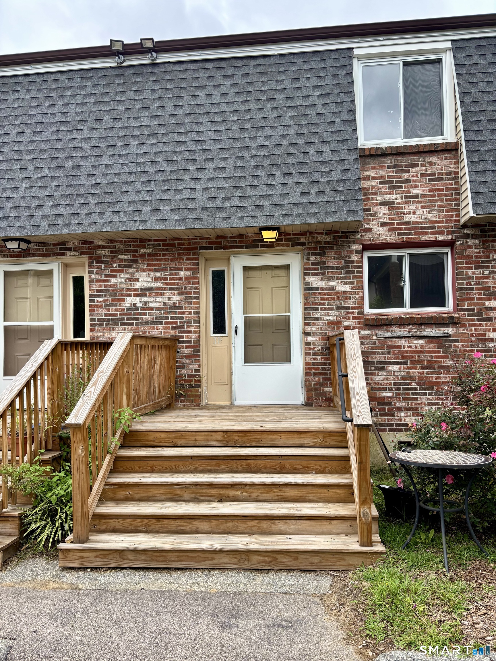 231 Boston Post 31 Road Property Photo 1