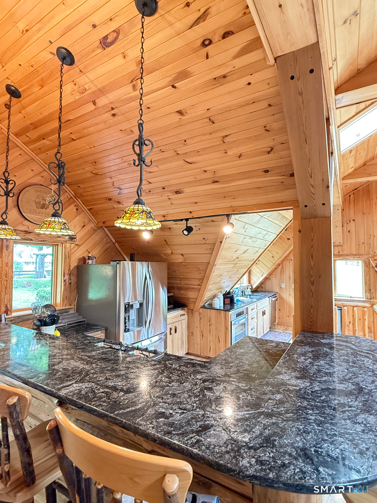 555 West Purchase Road Property Photo 5