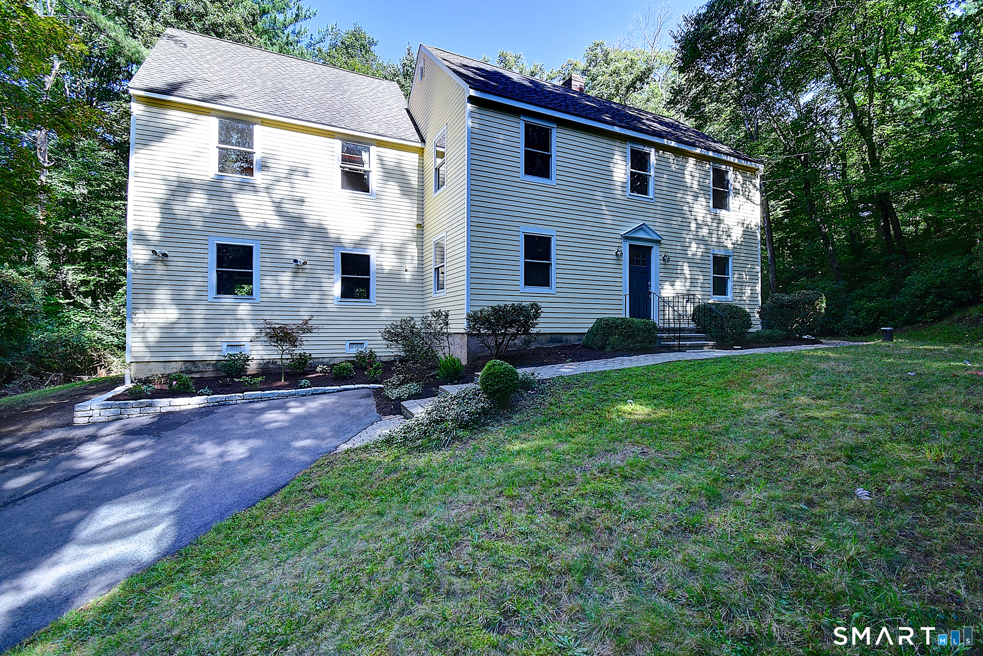 61 West Road Property Photo 1
