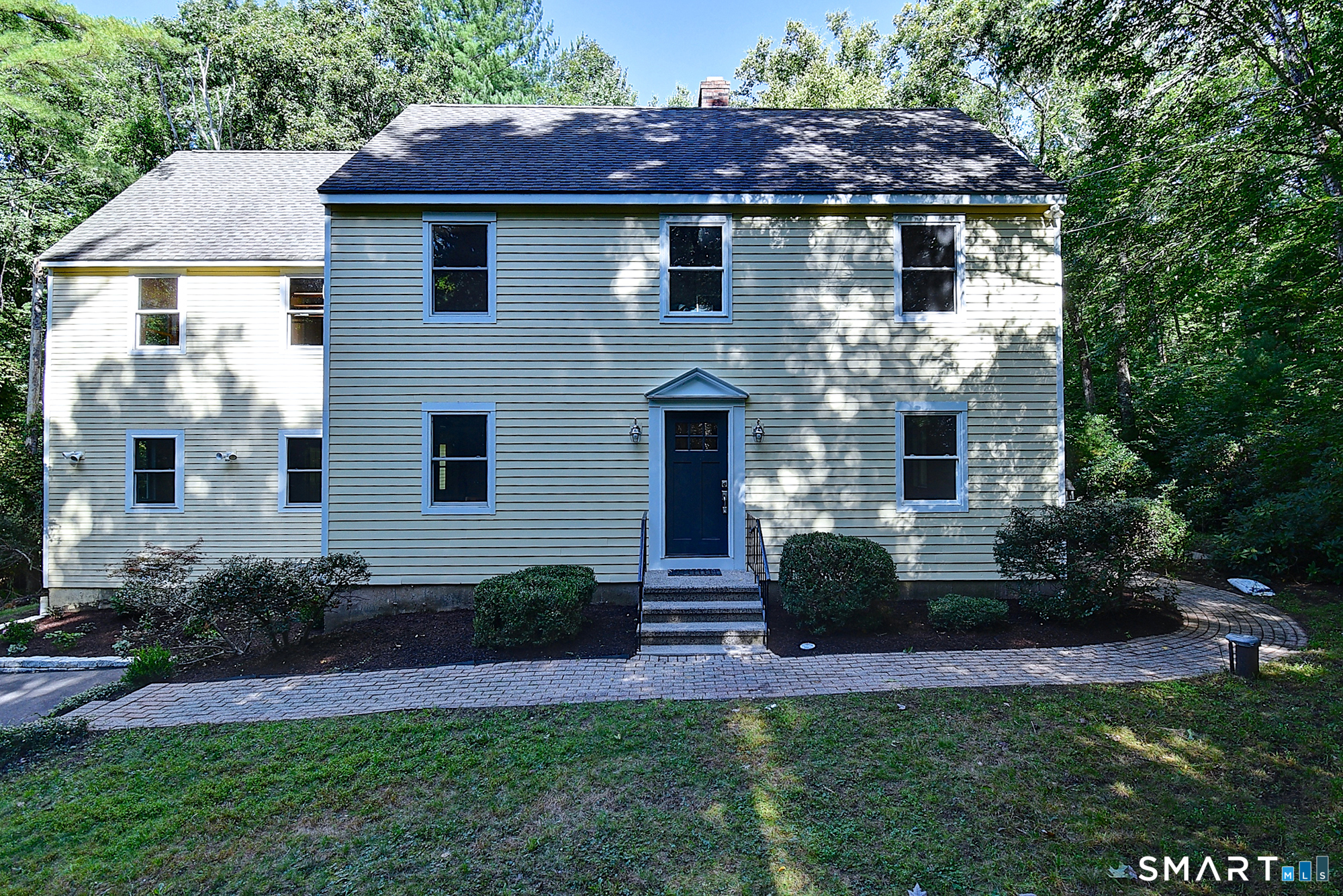 61 West Road Property Photo 2